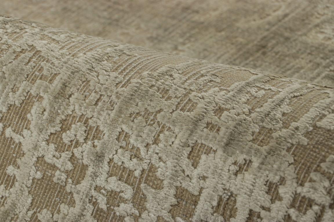 Alfombra de calle abstracta de gran tamaño Rug & Kilim en tonos beige-marrón Siglo XXI y contemporáneo en venta