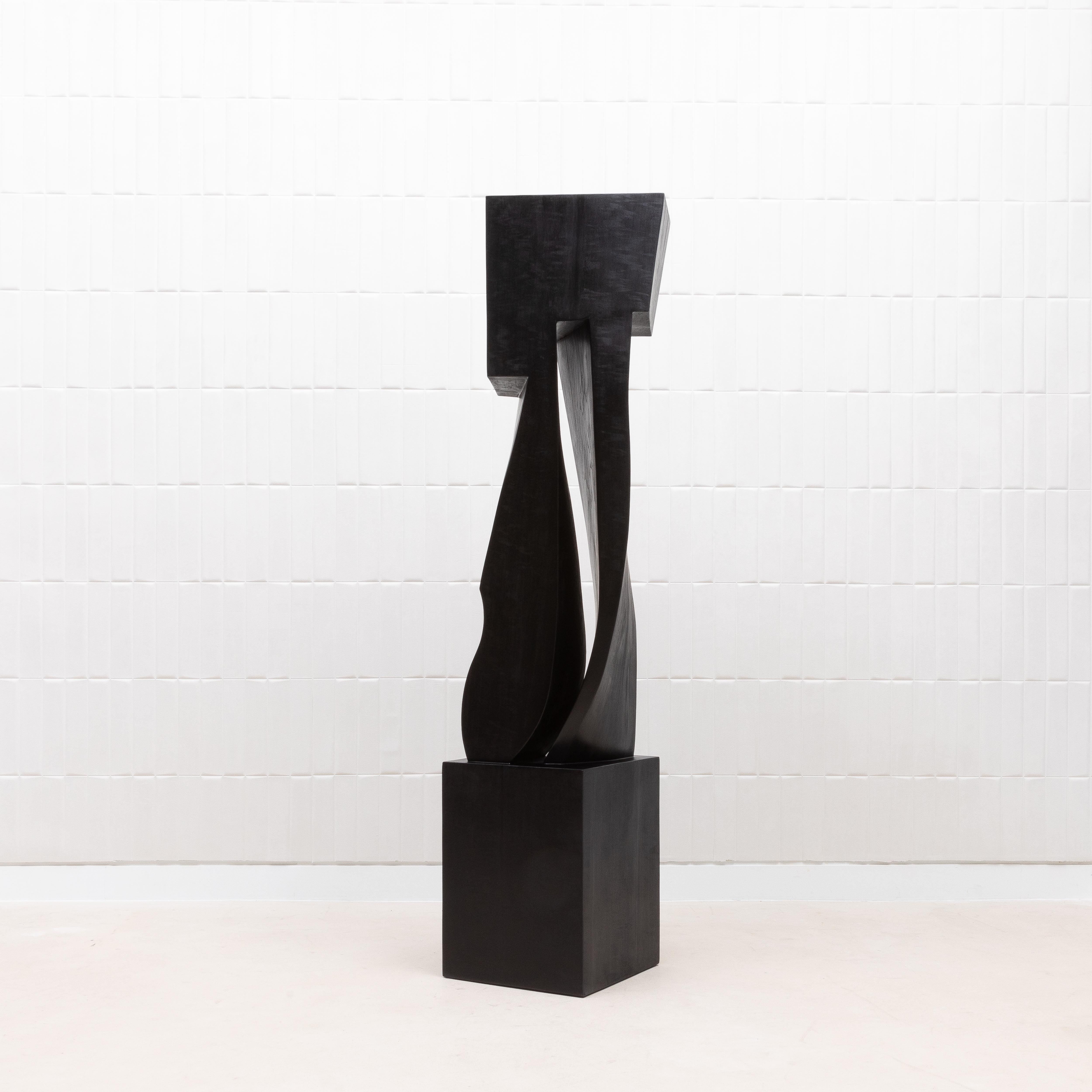 Escultura Abstracta Moderna XL en Roble Negro de Patrick Coard Paris Art Decó en venta