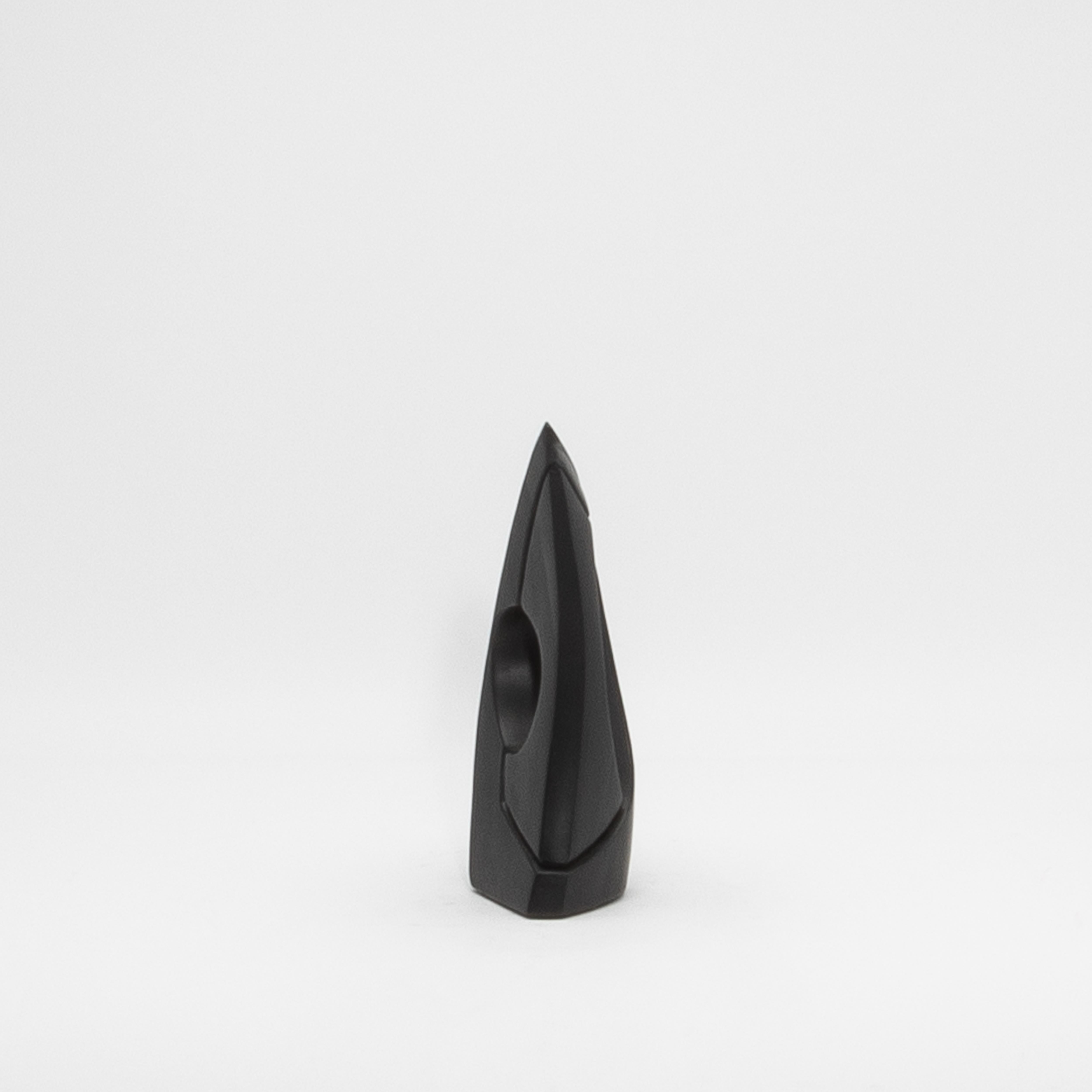 Moderno Scultura astratta moderna in Oak nero di Patrick Coard Paris in vendita