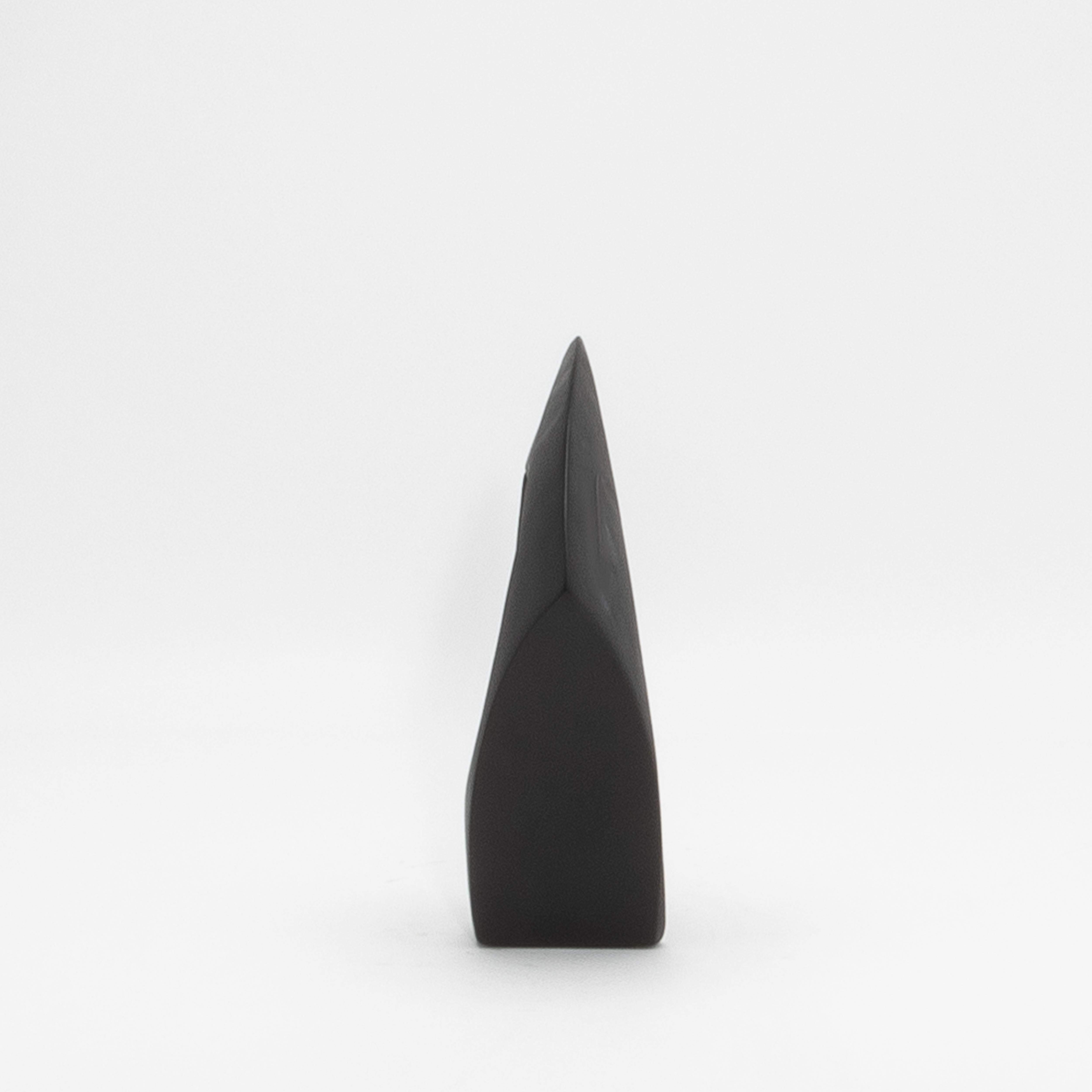 Scultura astratta moderna in Oak nero di Patrick Coard Paris In condizioni Nuovo in vendita a West Hollywood, CA