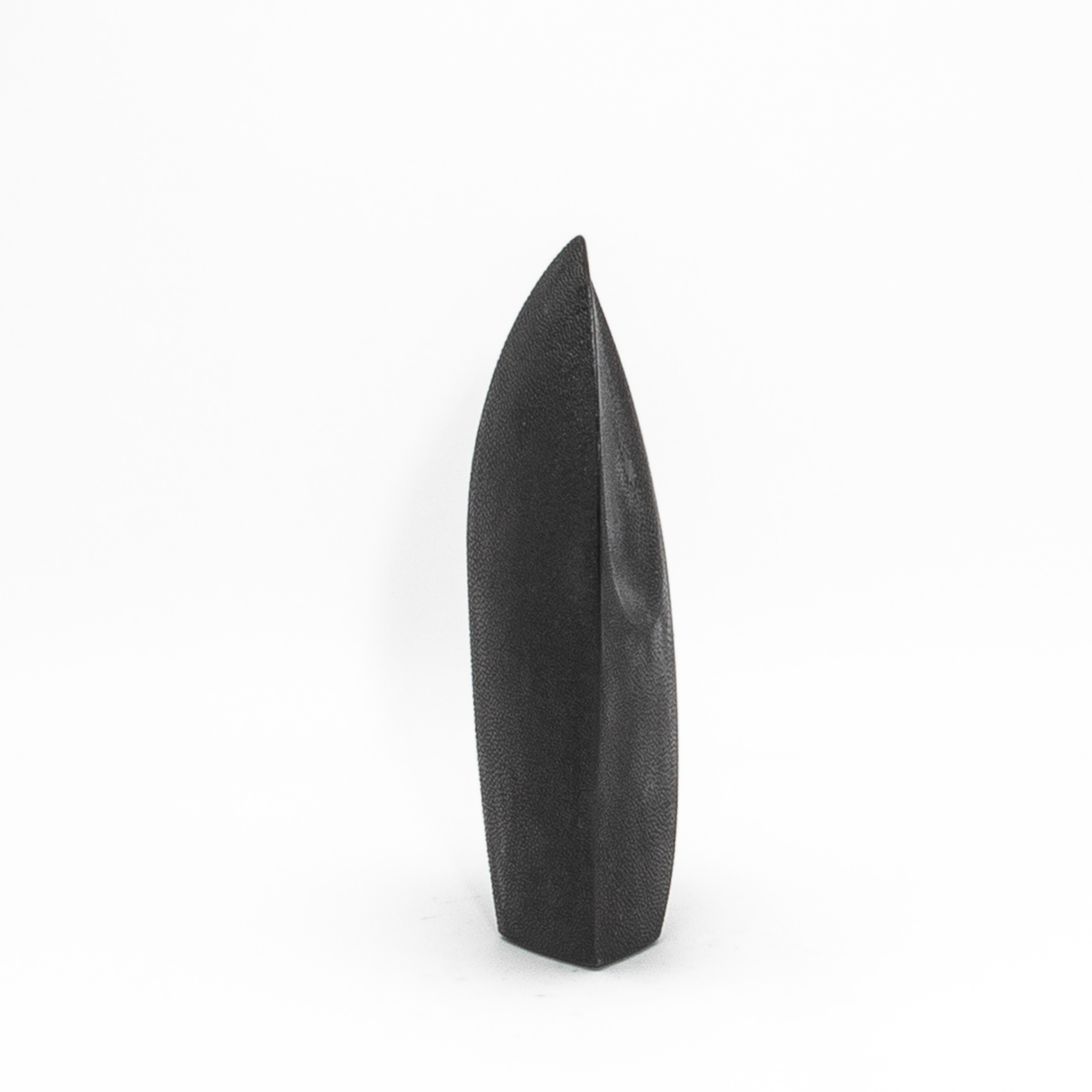 Escultura abstracta moderna en piel de zapa negra de Patrick Coard Paris Siglo XXI y contemporáneo en venta
