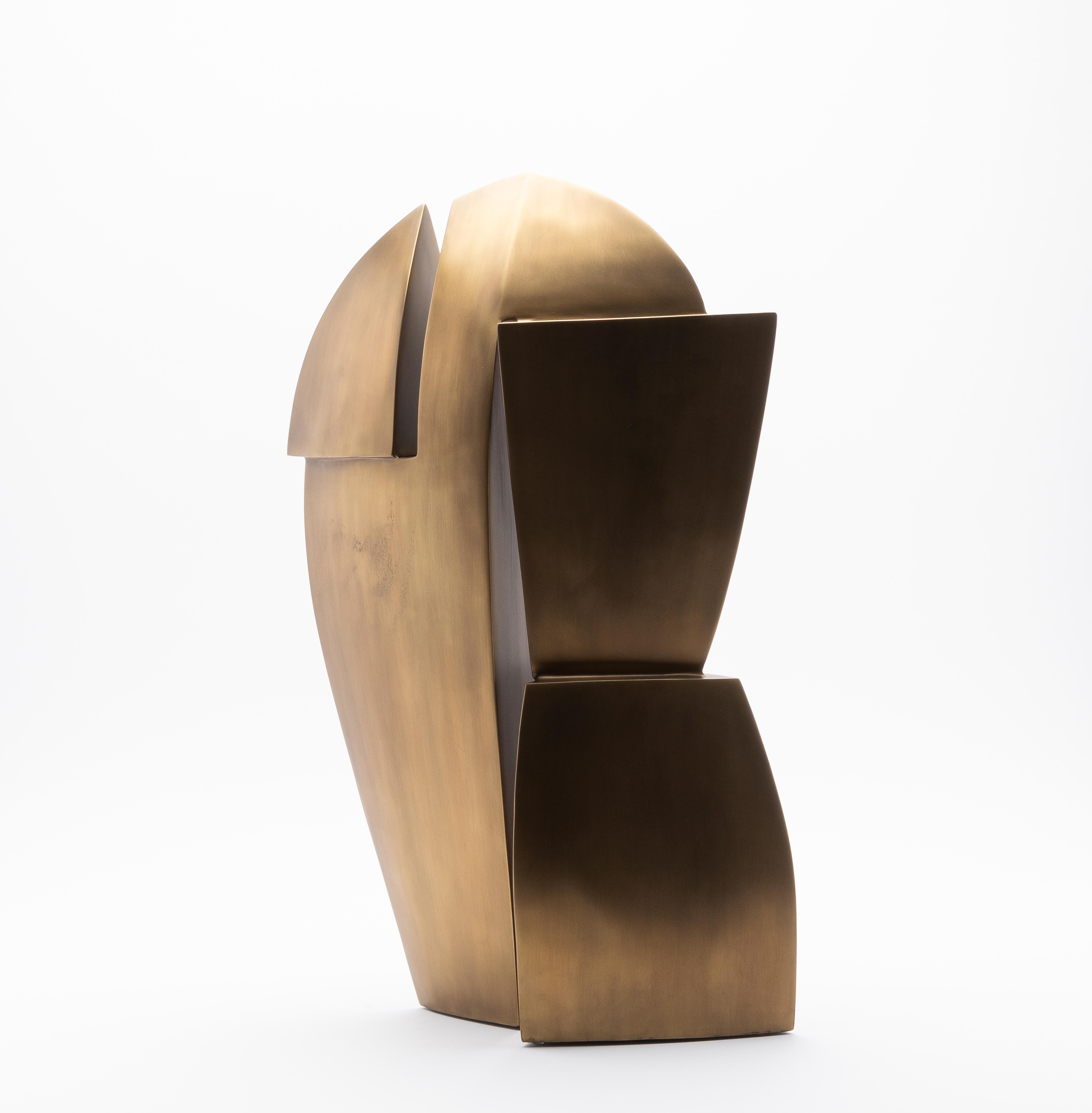 Philippin Modernity Abstract Sculpture in Bronze Patina Brass by Patrick Coard Paris en vente