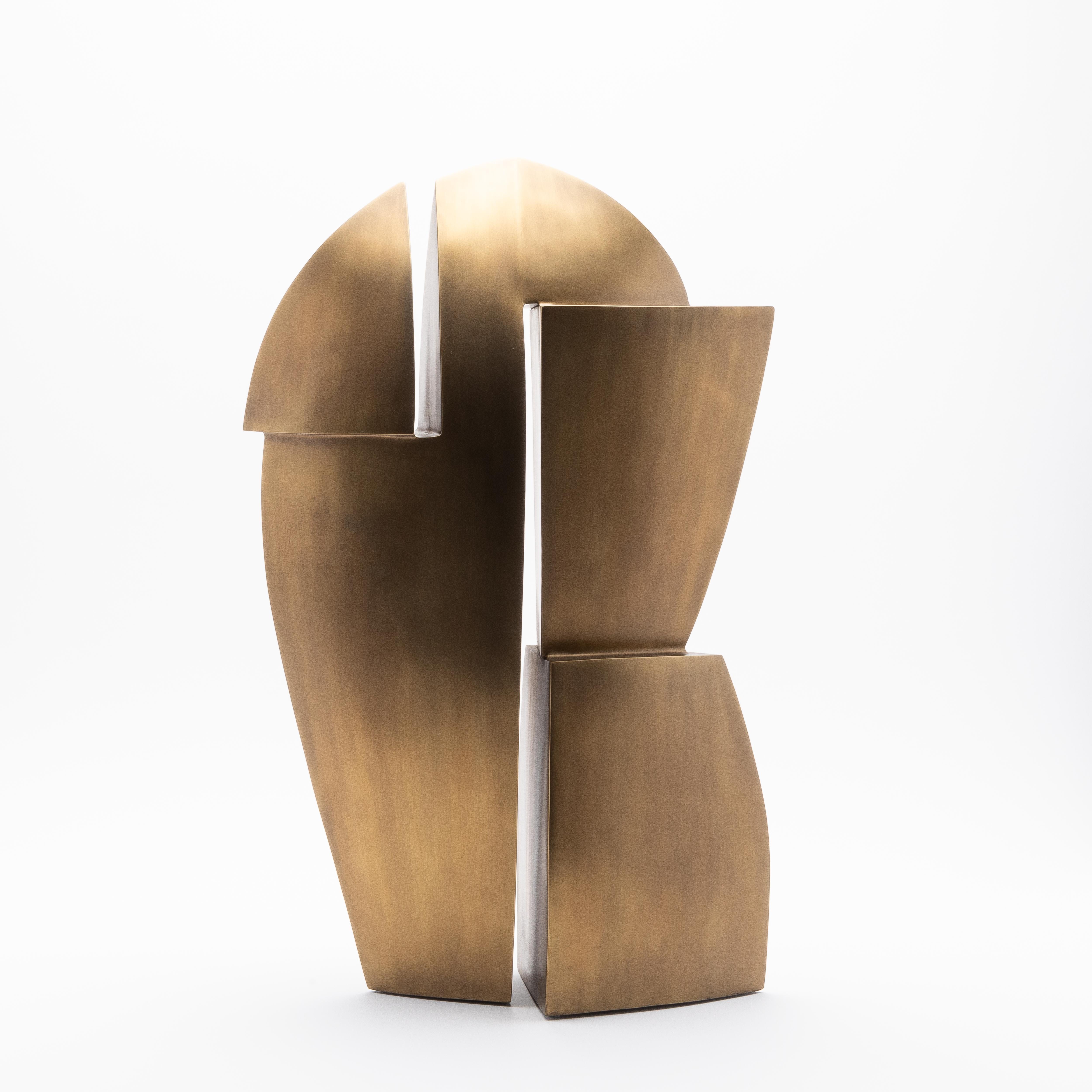 Fait main Modernity Abstract Sculpture in Bronze Patina Brass by Patrick Coard Paris en vente