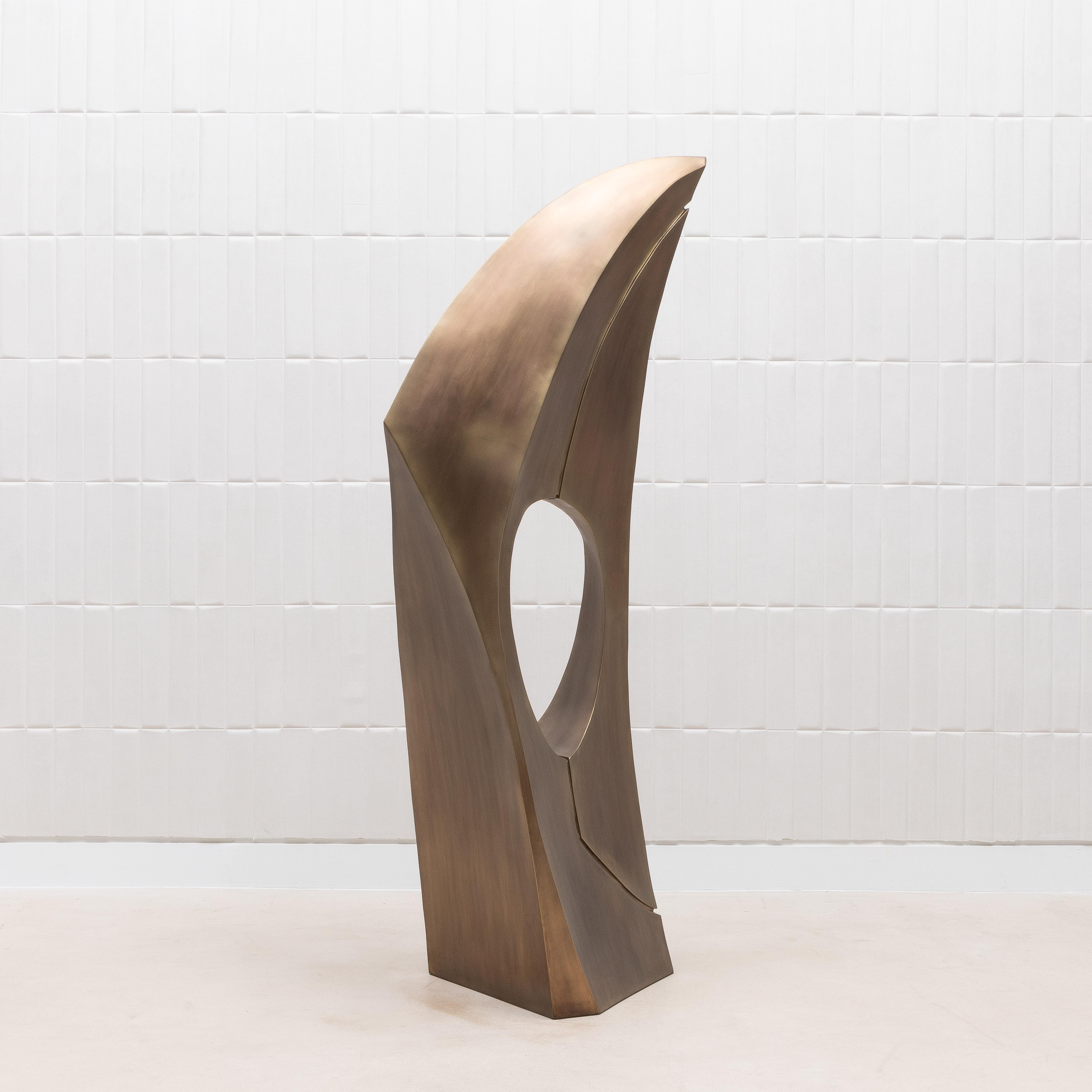 XXI secolo e contemporaneo Scultura astratta moderna XL in bronzo patinato ottone di Patrick Coard Paris in vendita