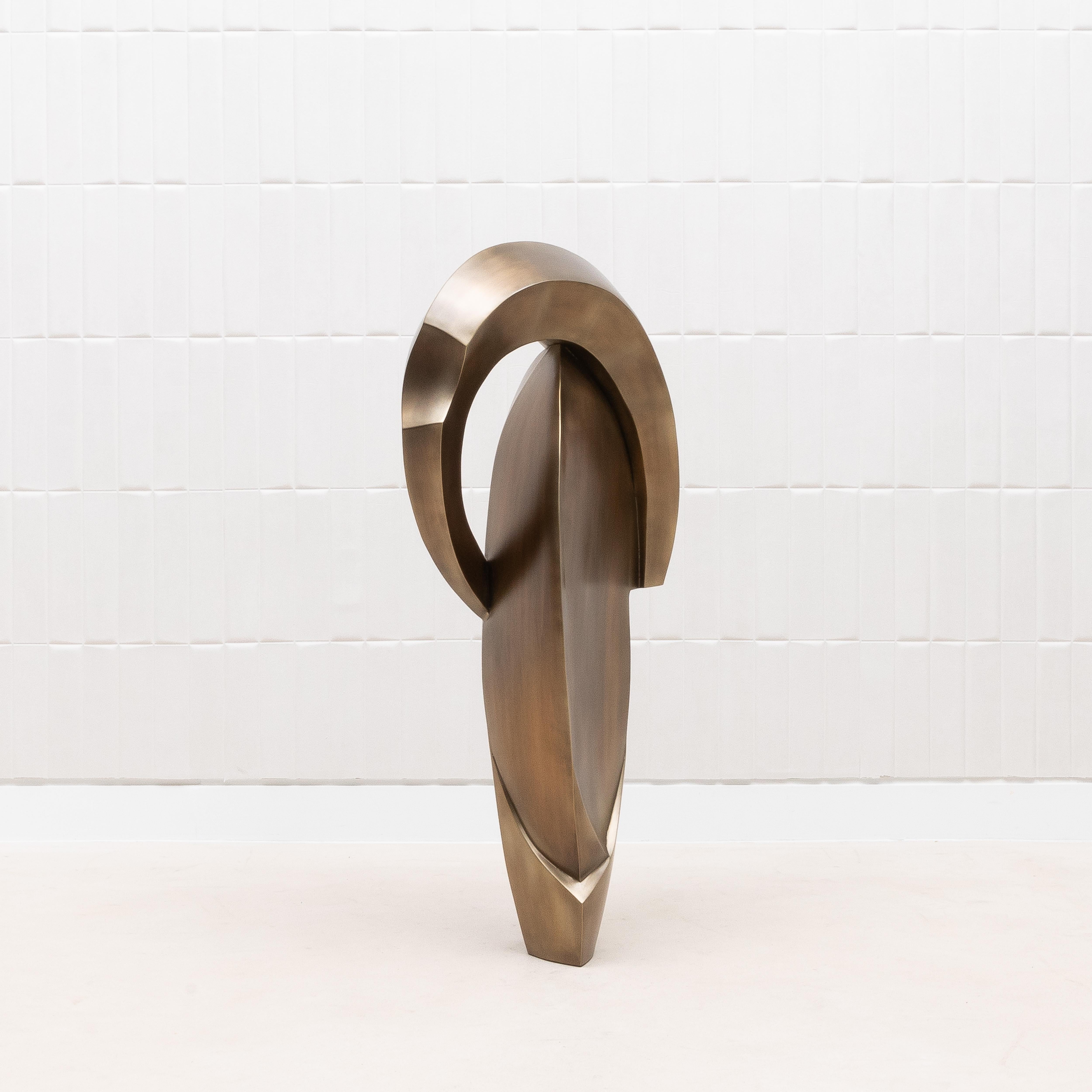 Ottone Scultura astratta moderna in ottone patinato bronzo di Patrick Coard Paris in vendita