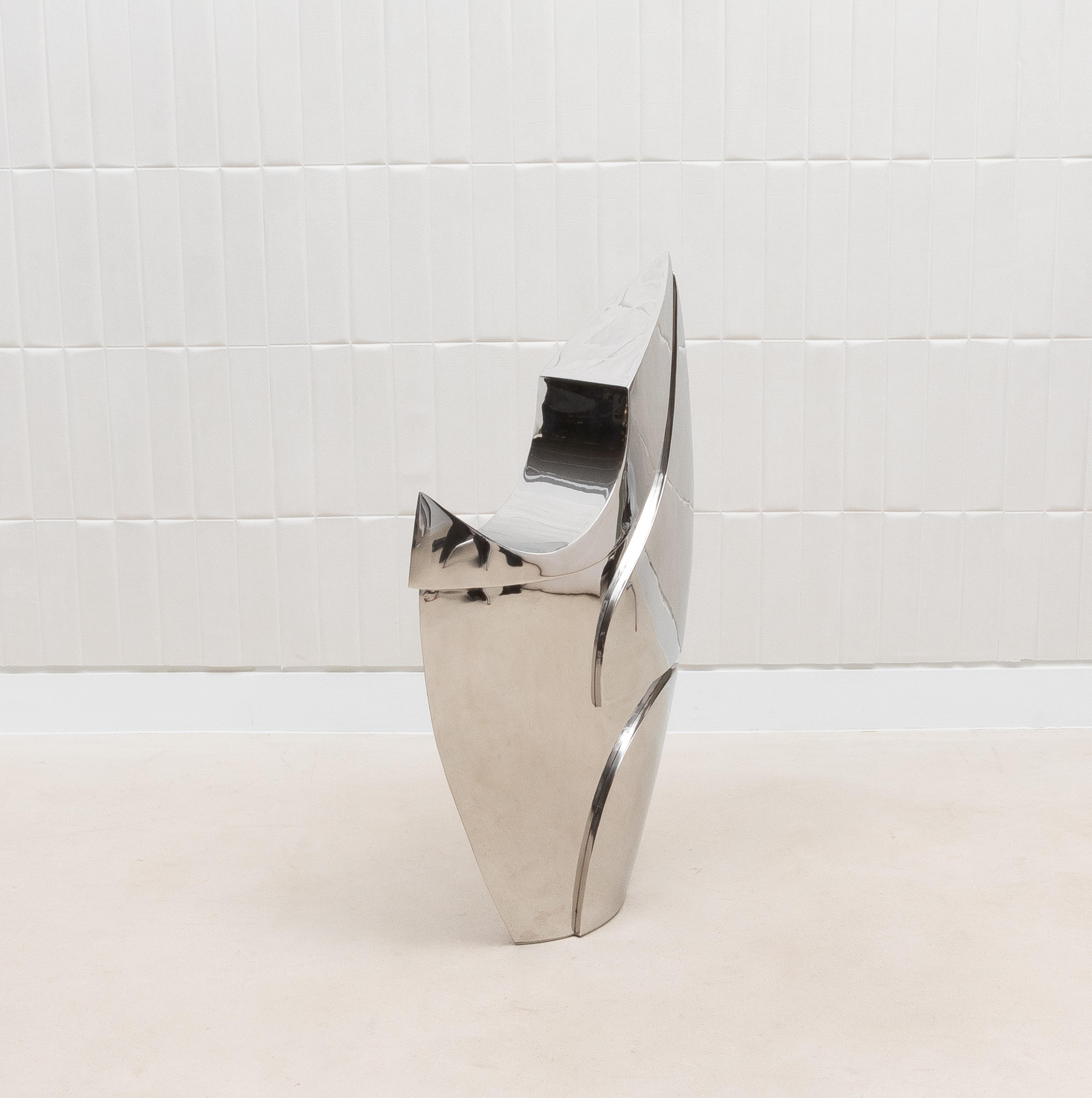 XXI secolo e contemporaneo Scultura astratta moderna L in acciaio inossidabile di Patrick Coard Paris in vendita