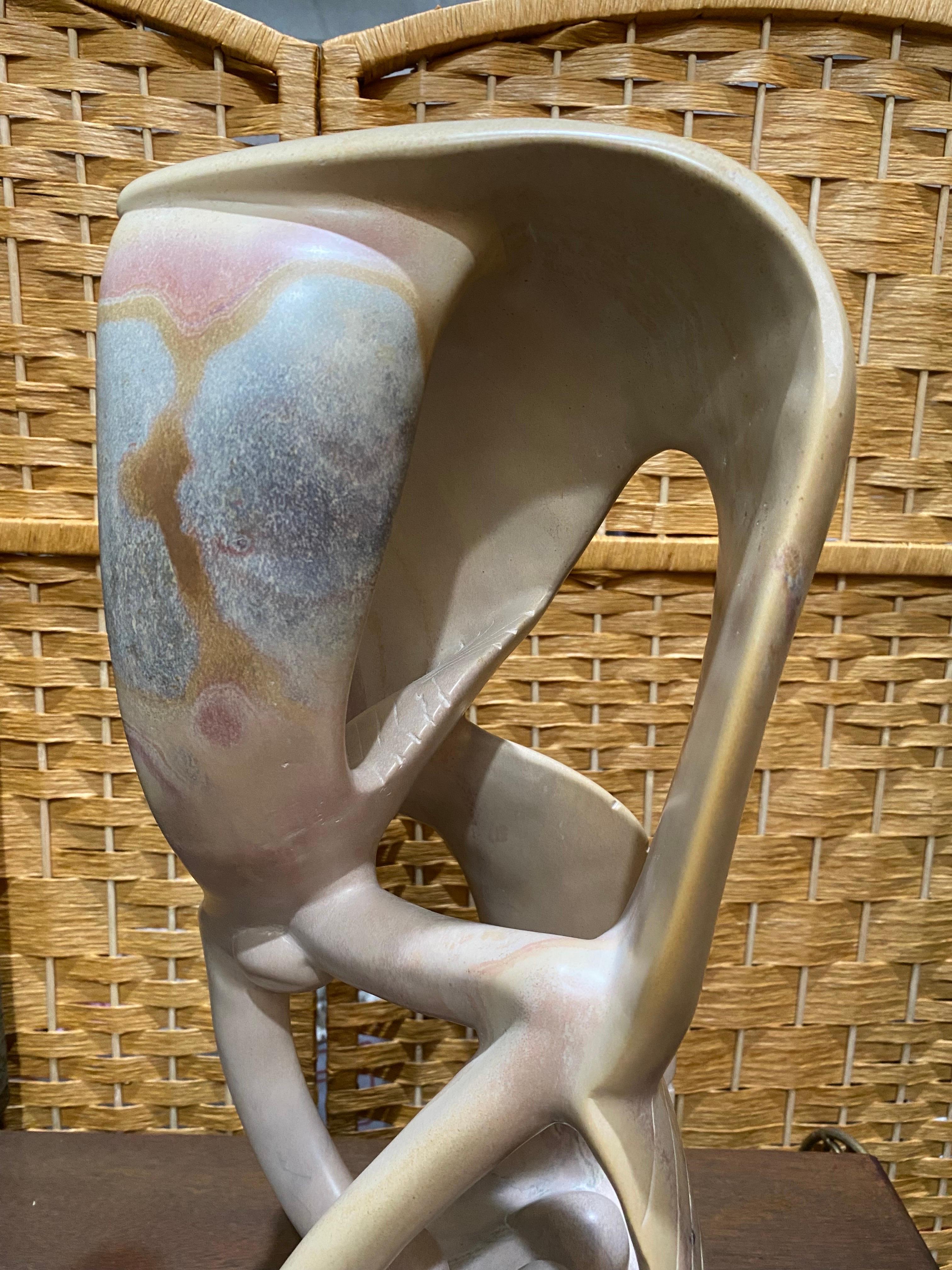 Fin du 20e siècle Sculpture moderne abstraite Flamingo en pierre de savon - années 1980 en vente