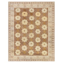 Tappeto moderno, astratto, color beige tenue, realizzato a mano da Doris Leslie Blau