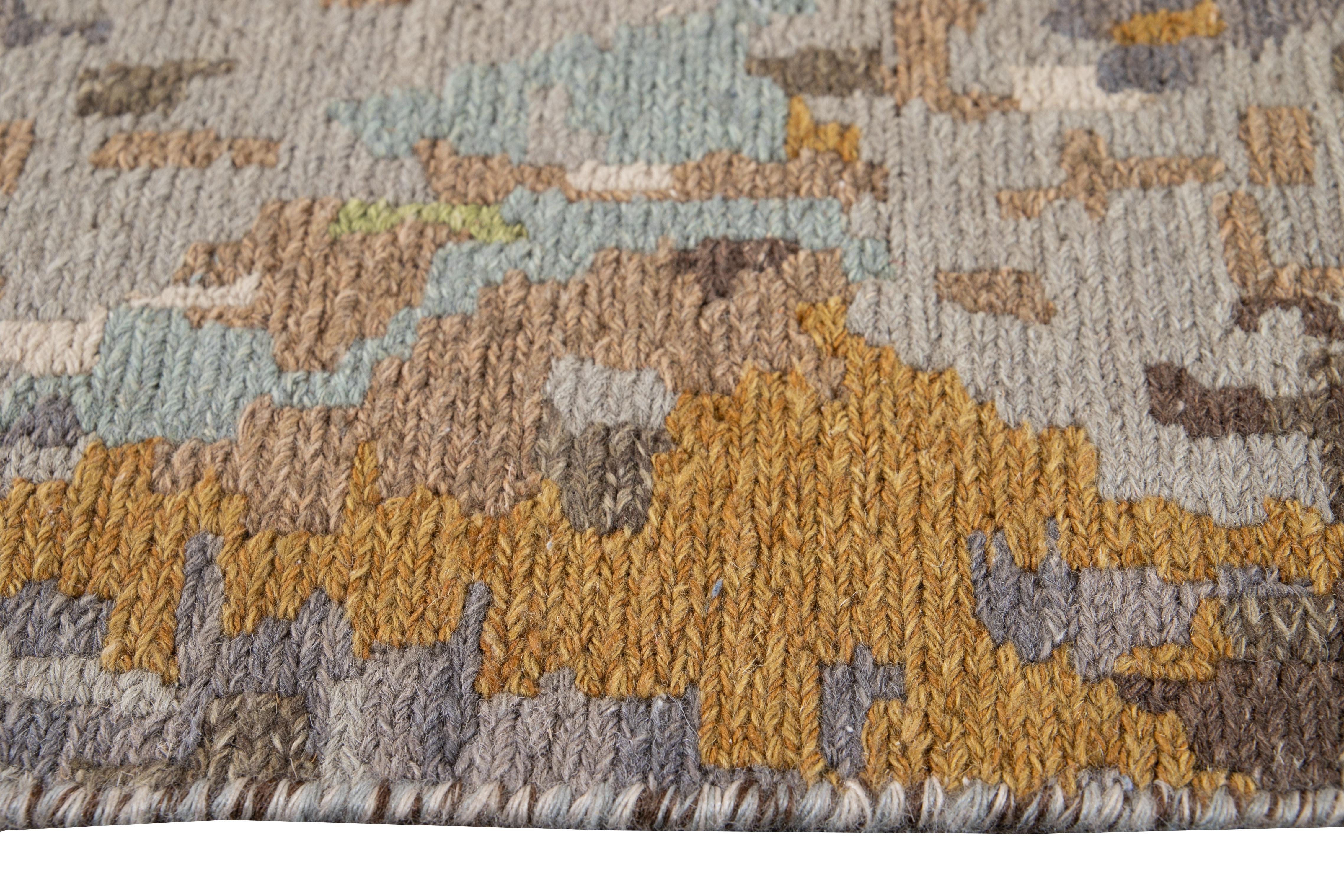 Modern Abstract Soumak Weave Wool Rug For Sale 4
