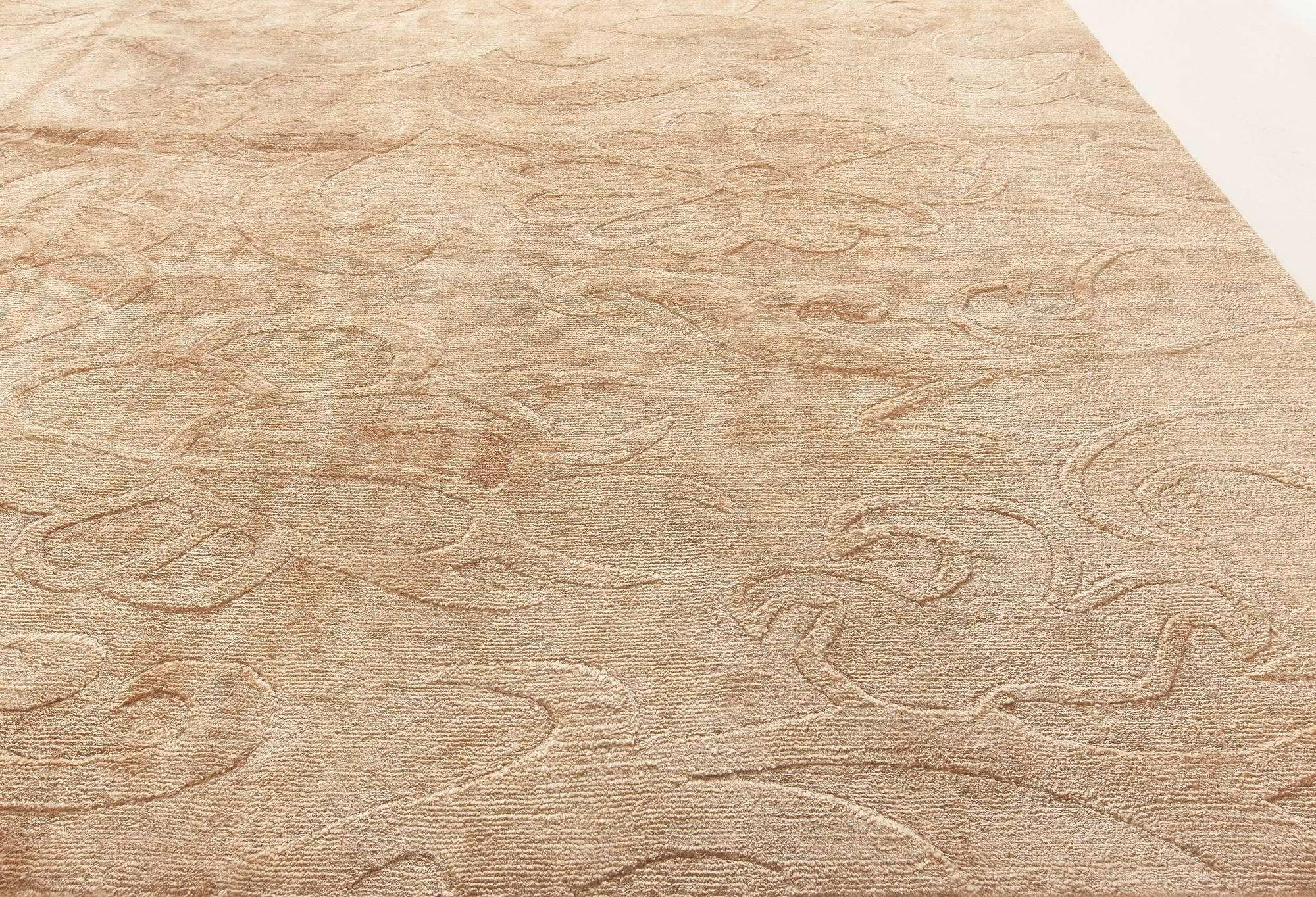 Moderne Tapis de soie tibétain abstrait moderne et floral par Doris Leslie Blau en vente