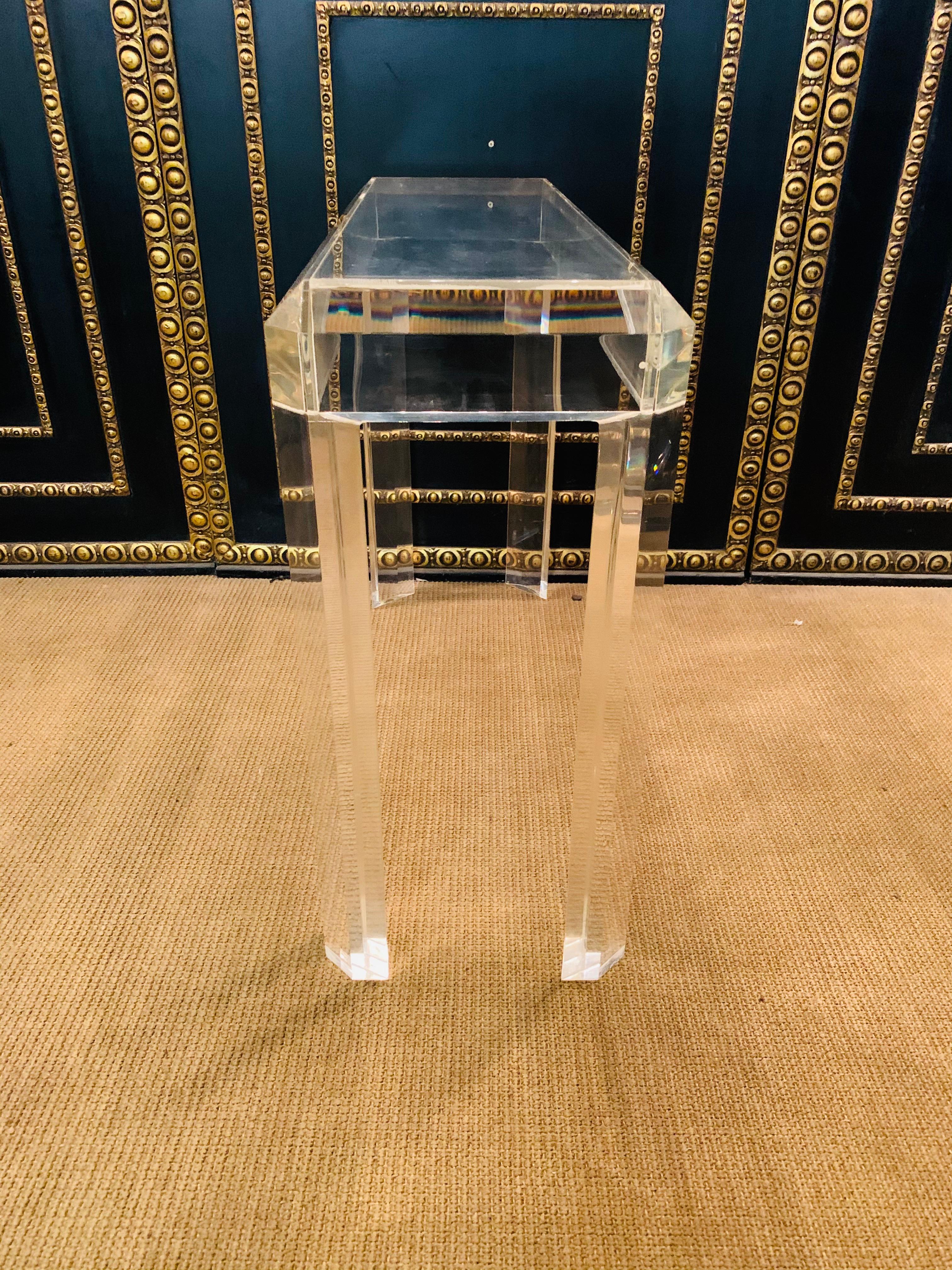Modern Acrylic Console with 4 High Legs New York Style For Sale 7