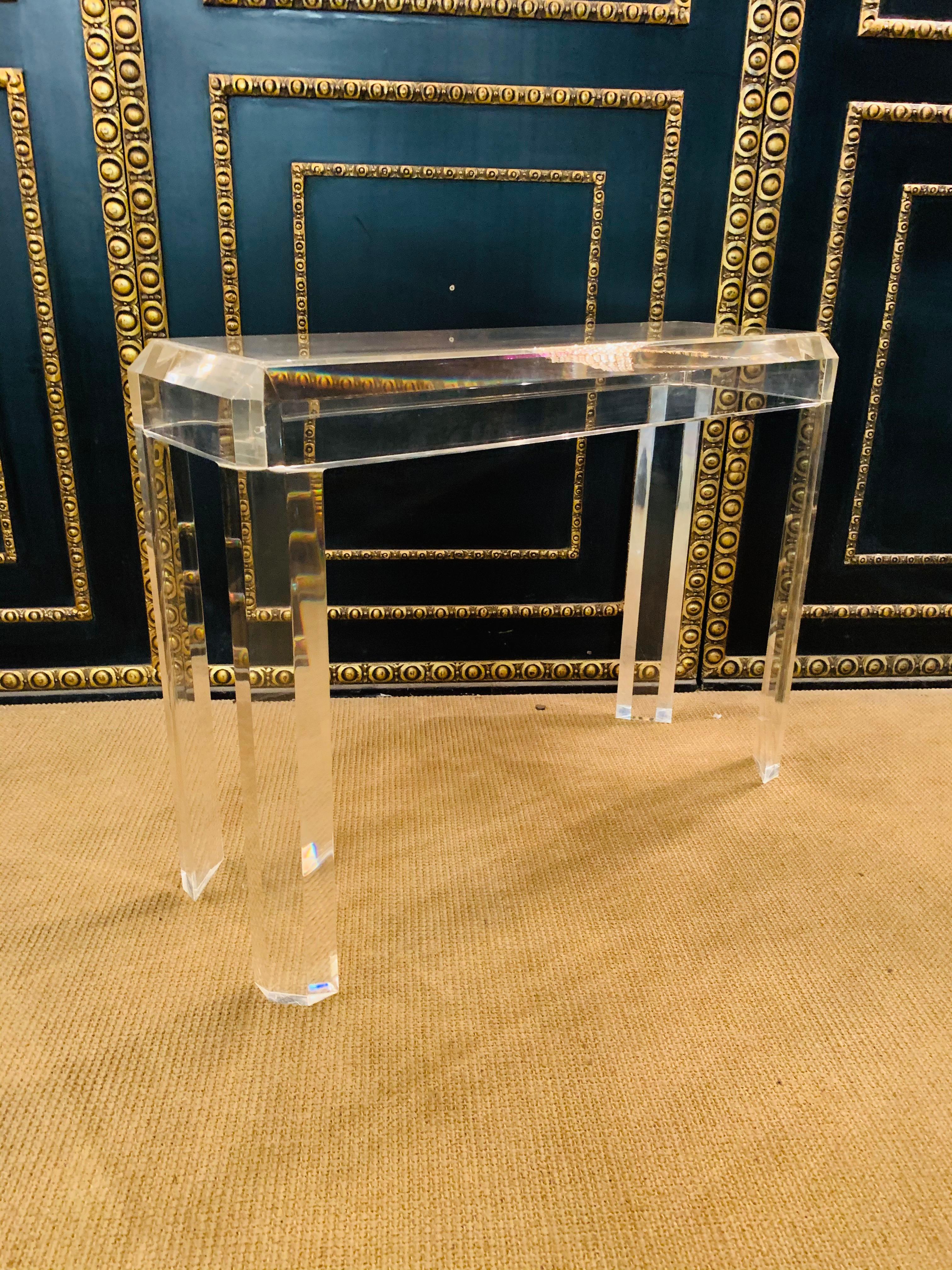 Modern Acrylic Console with 4 High Legs New York Style For Sale 2