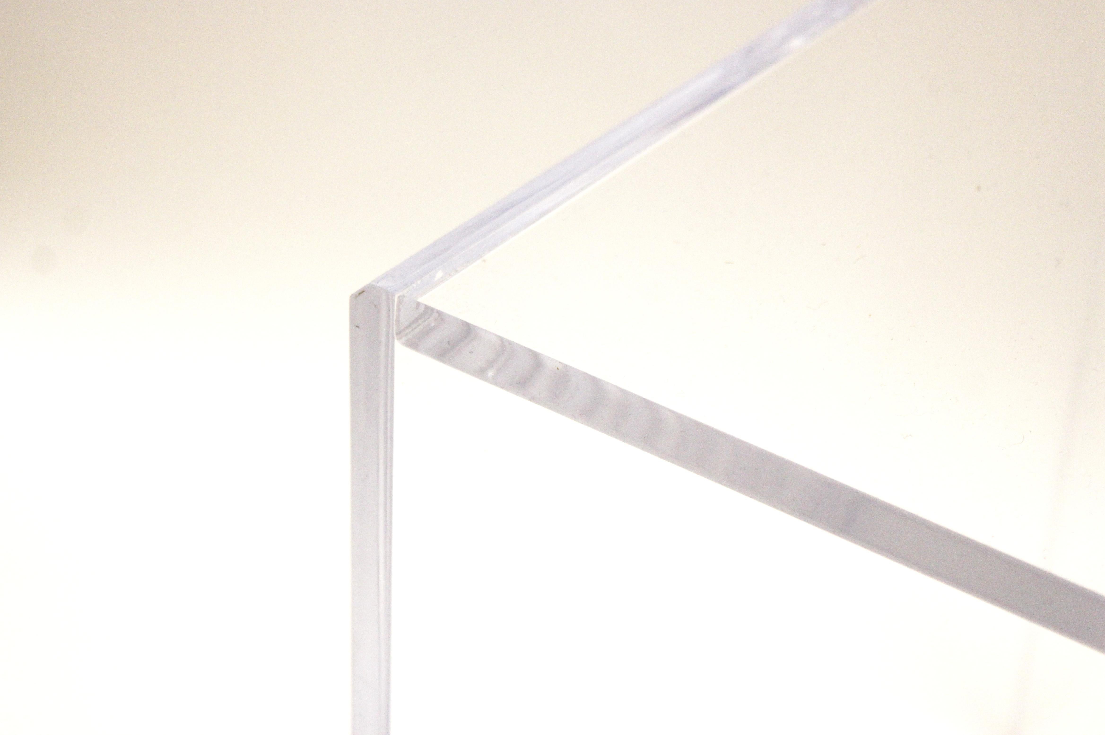 Modern Acrylic Display Pedestal Würfel oder Beistelltische 5
