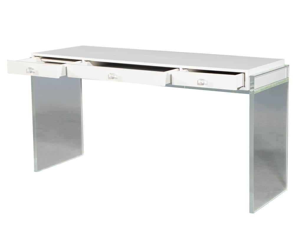 Original vintage modern acrylic sided desk with a rich hand polished white lacquer. Featuring 3 drawer case with original hardware.