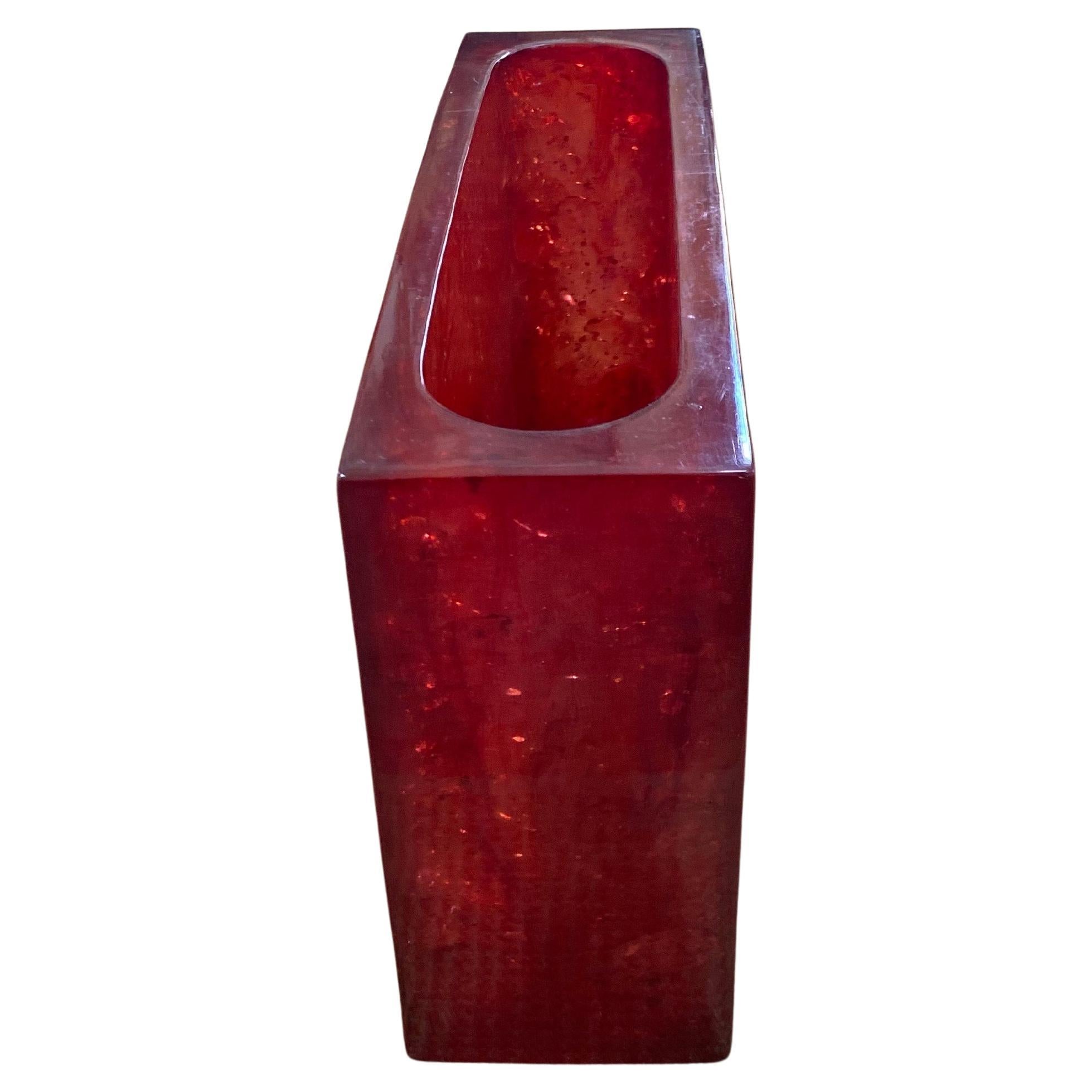 Fine XX secolo Vaso rettangolare moderno in acrilico di Studio A Nova del 1980 in vendita