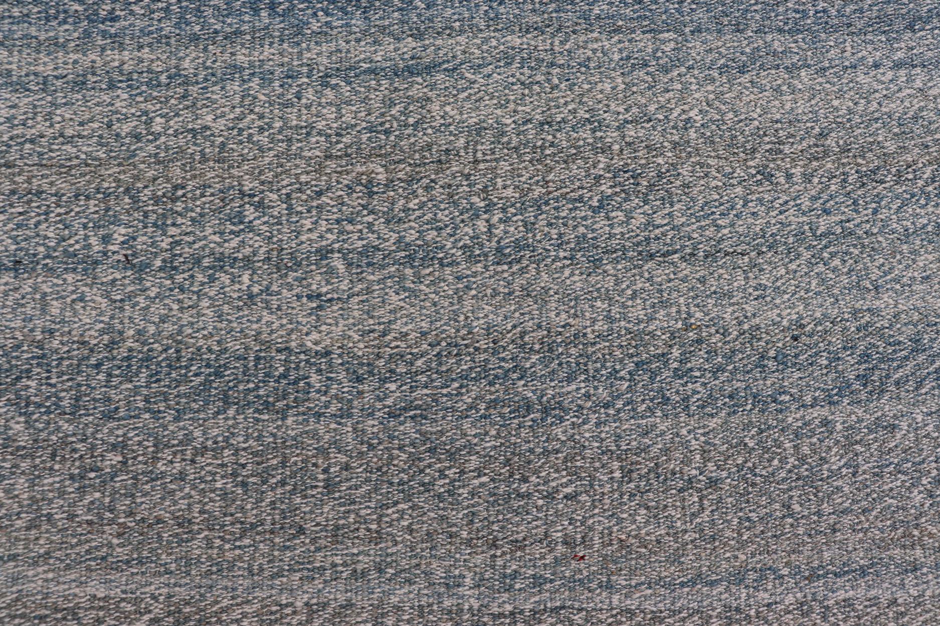 Afghano Moderno Rug & Kilim afgano nei toni del blu e del grigio 1'10 x 3'4 in vendita