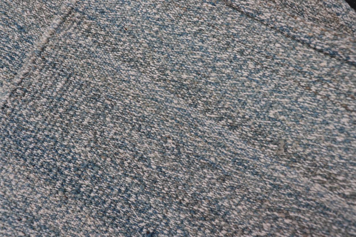 XXI secolo e contemporaneo Moderno Rug & Kilim afgano nei toni del blu e del grigio 1'10 x 3'4 in vendita