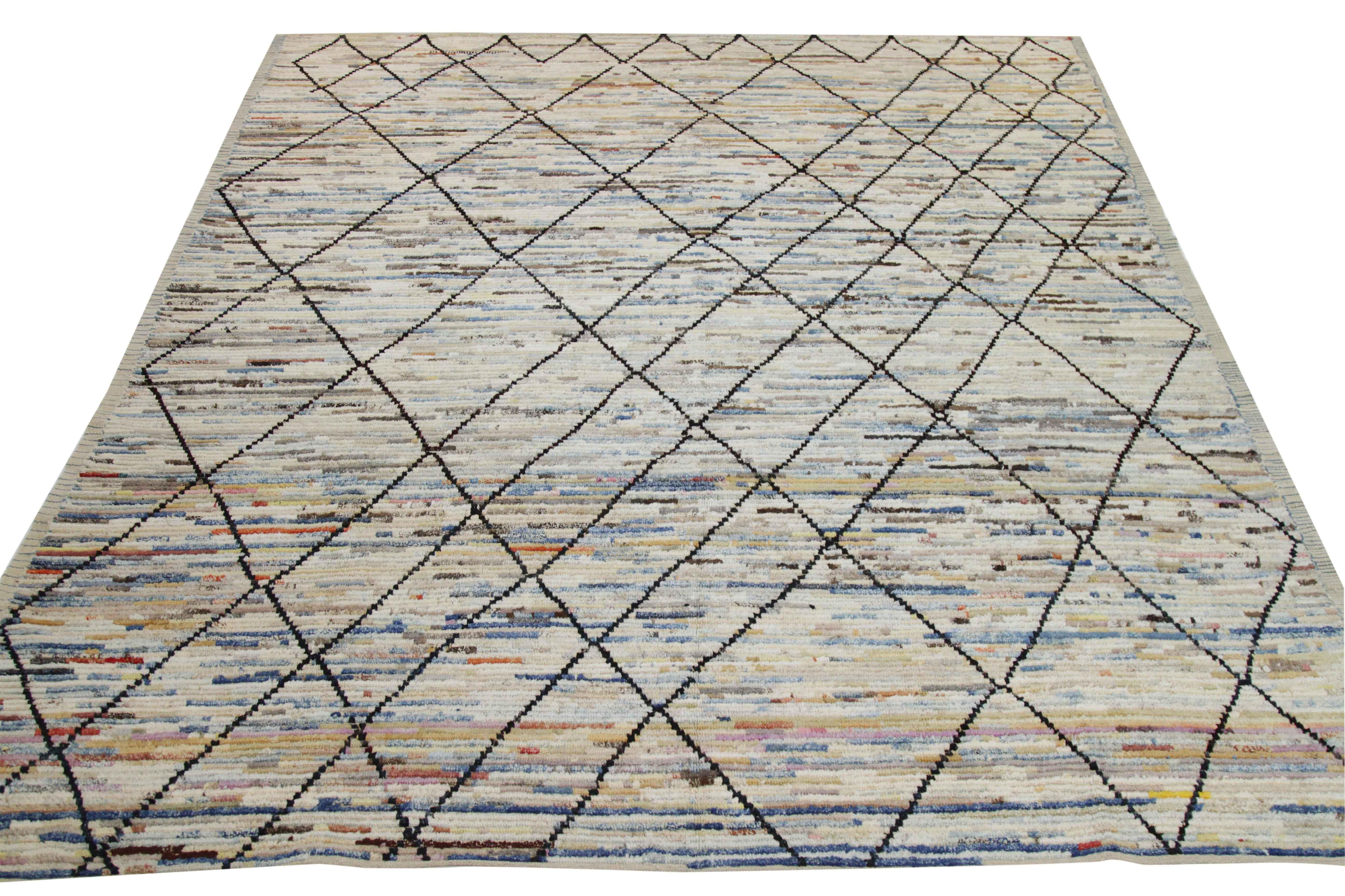 Alfombra afgana moderna tejida a mano con la mejor lana de oveja. Está coloreado con tintes vegetales totalmente naturales que son seguros para humanos y mascotas. Esta pieza es un tejido tradicional afgano con un diseño de inspiración marroquí.
