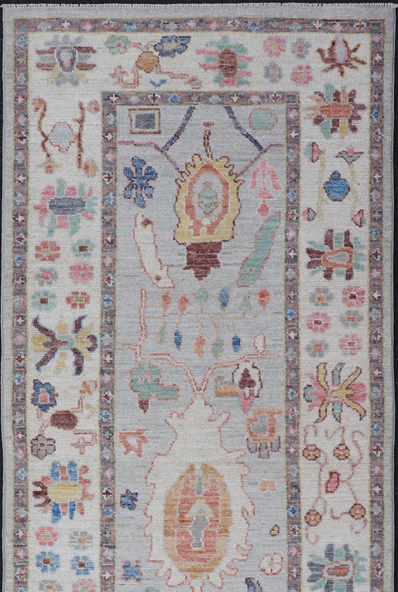 Modern Afghan Oushak Runner with Gray Background and Floral Motif For Sale 2