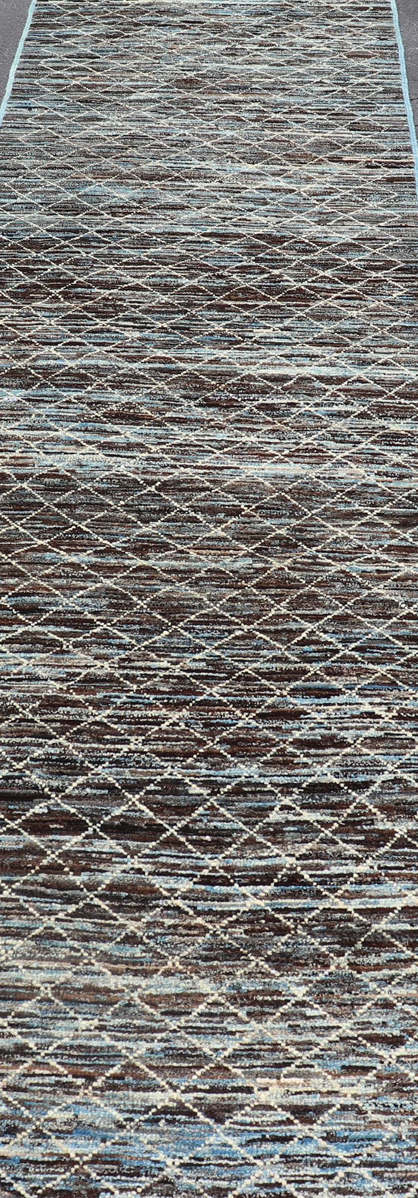 Lana Runner moderno per l'Afghanistan in toni neutri con un design discreto in vendita