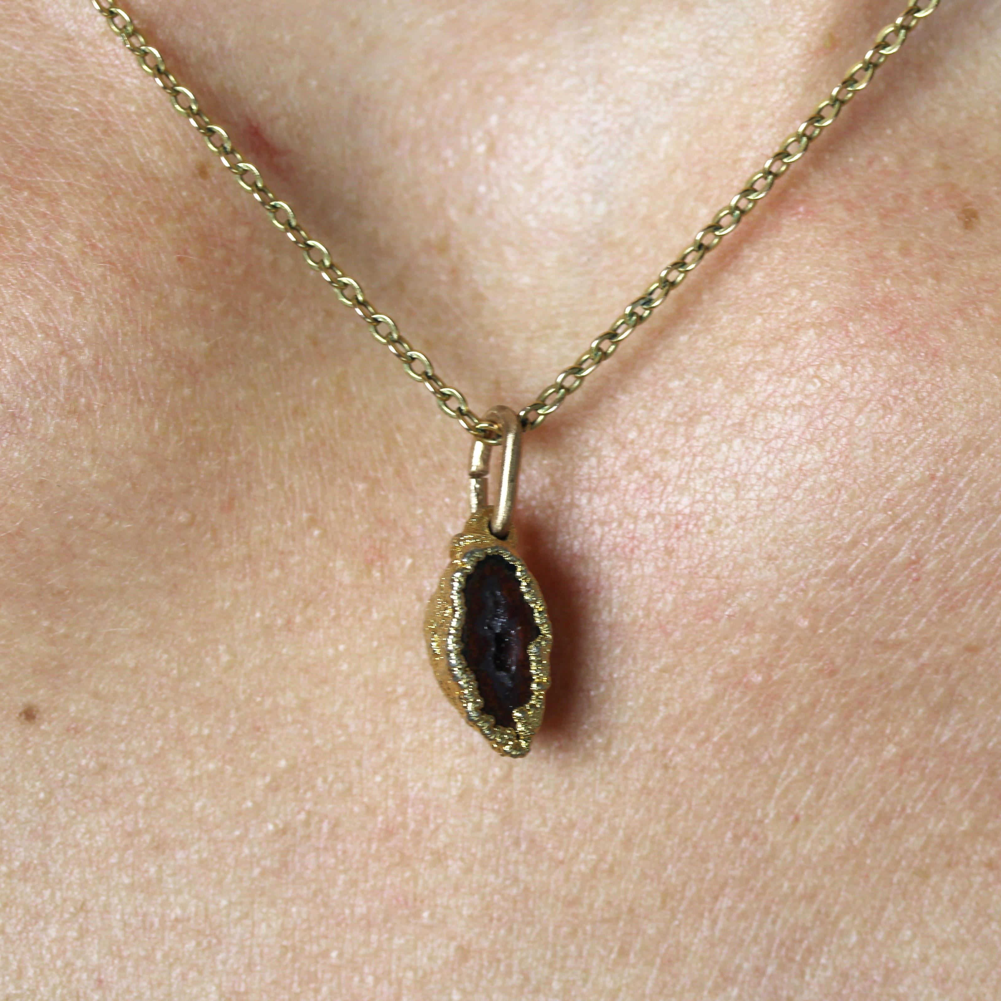 da uomo o donna Ciondolo a forma di geode di agata moderno in vendita