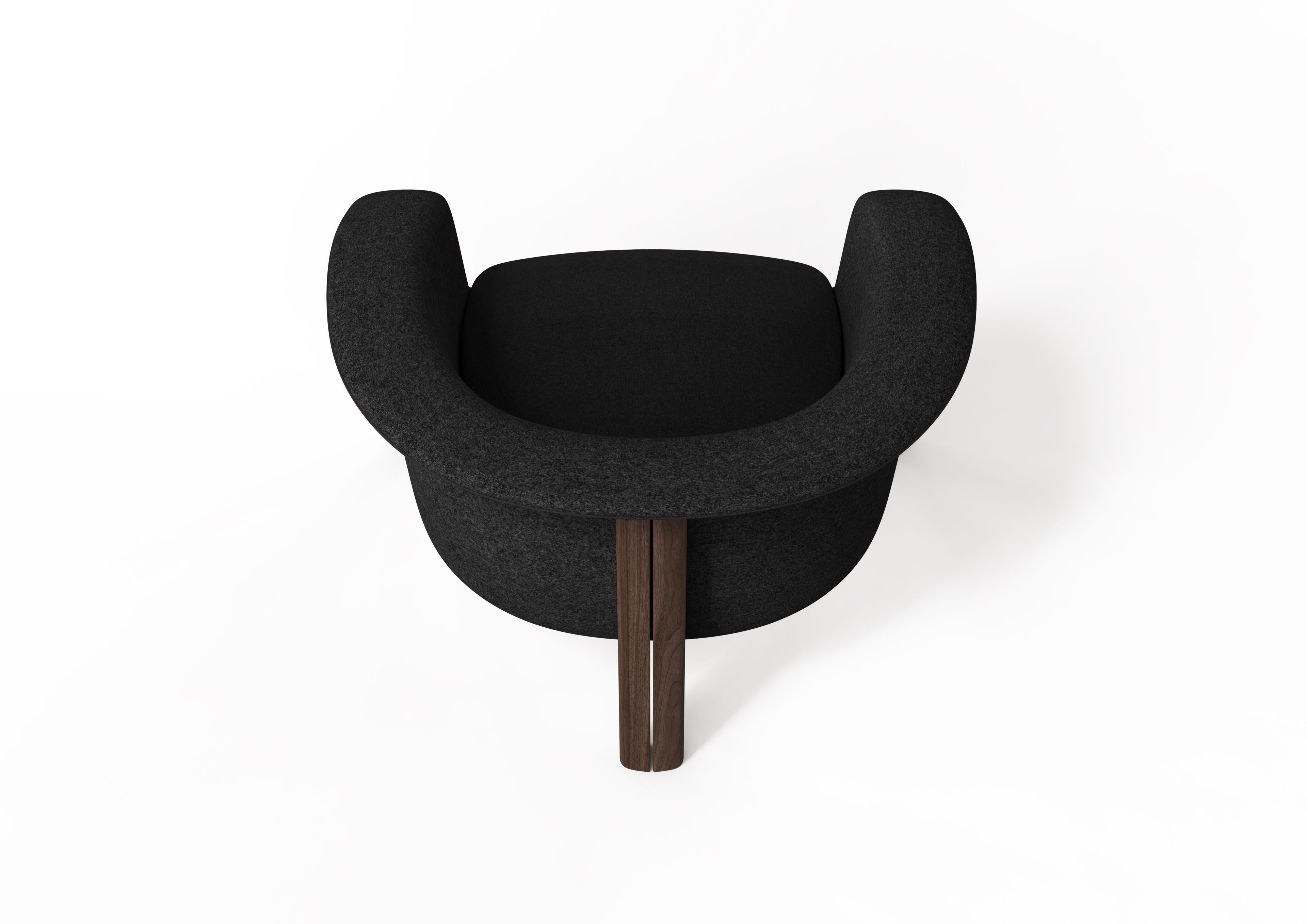 Moderner Agnes-Sessel aus Nussbaumholz, schwarzer Wollstoff (Portugiesisch) im Angebot