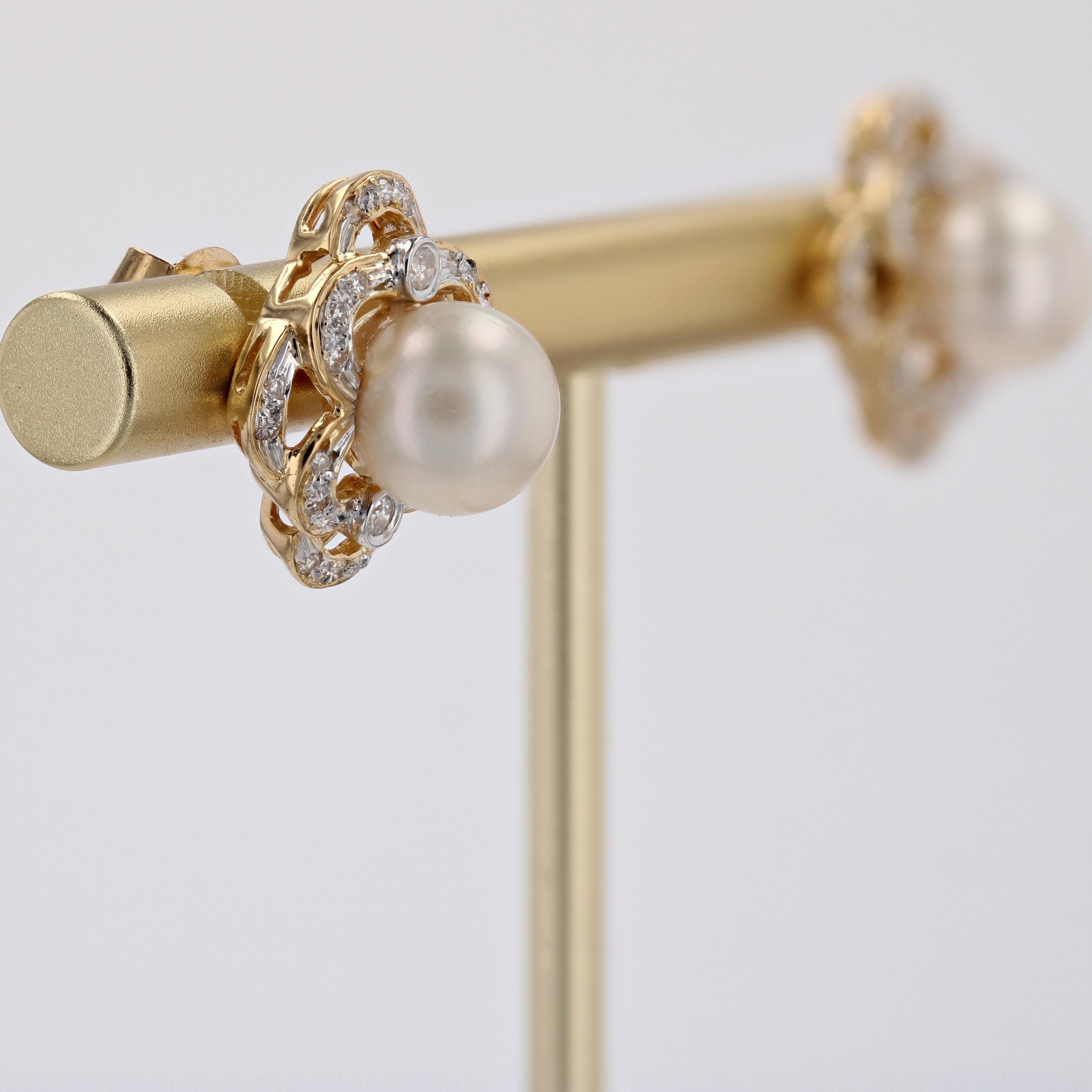 Modern Akoya Cultured Pearl Diamonds 18 Karat Yellow Gold Openwork Stud Earrings For Sale 1