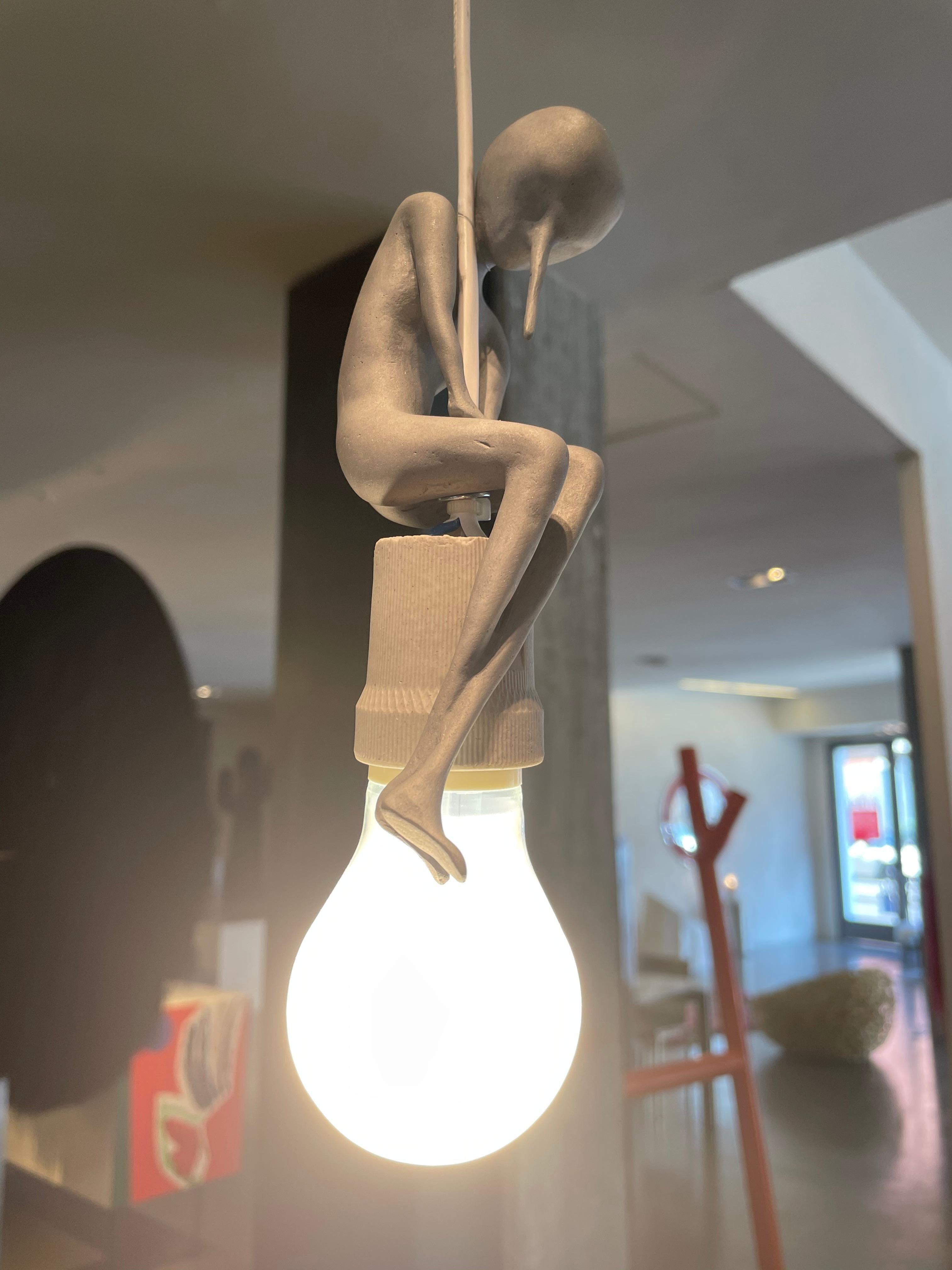 Moderne Alex Pinna für Dilmos Pendent-Leuchte aus Aluminiumguss-Skulptur LED  (Gegossen) im Angebot