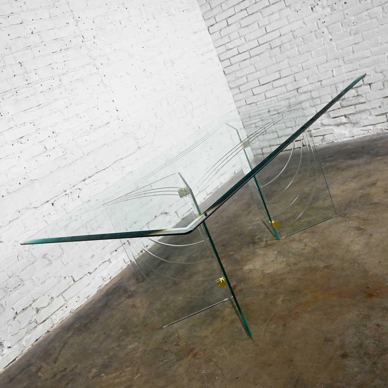 Moderner moderner Esstisch aus Glas mit doppeltem Sockel im Stil der Pace-Kollektion (Hollywood Regency) im Angebot