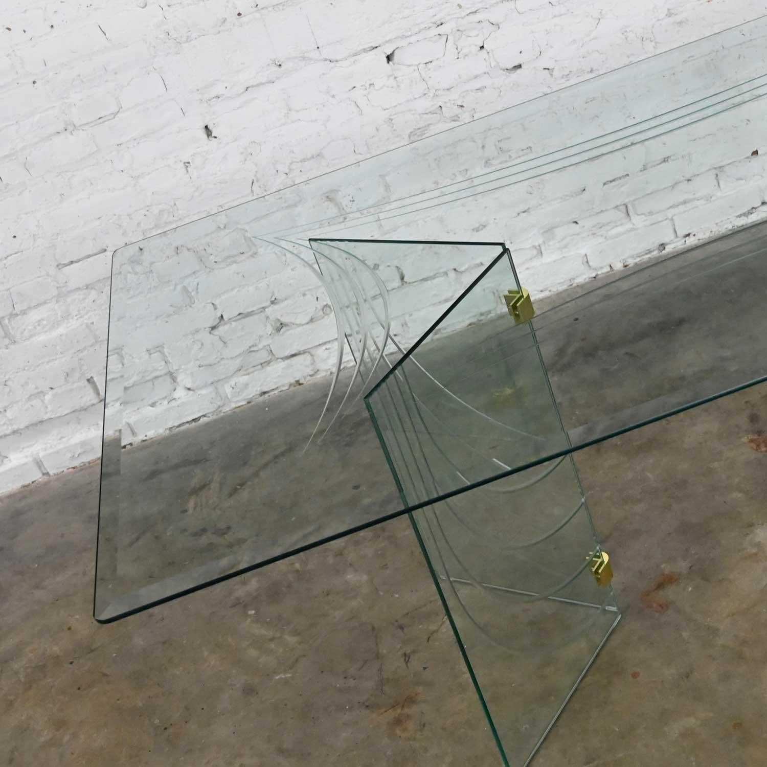 20th Century Modern All Glass Dining Table V Double Pedestal Base Style The Pace Collection For Sale