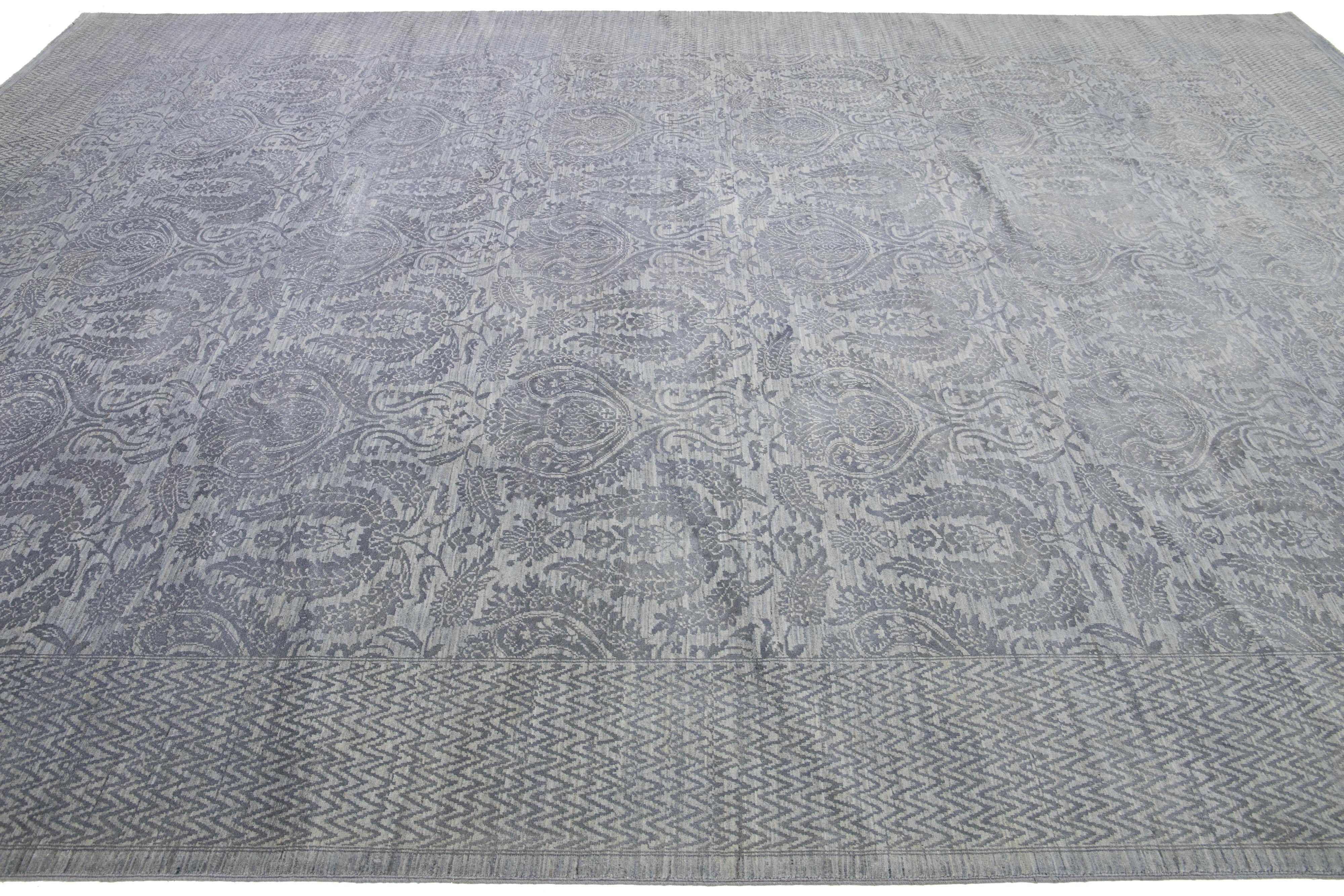 Hand-Knotted Modern Allover Transitional Wool Rug Designed In Gray Colors  For Sale