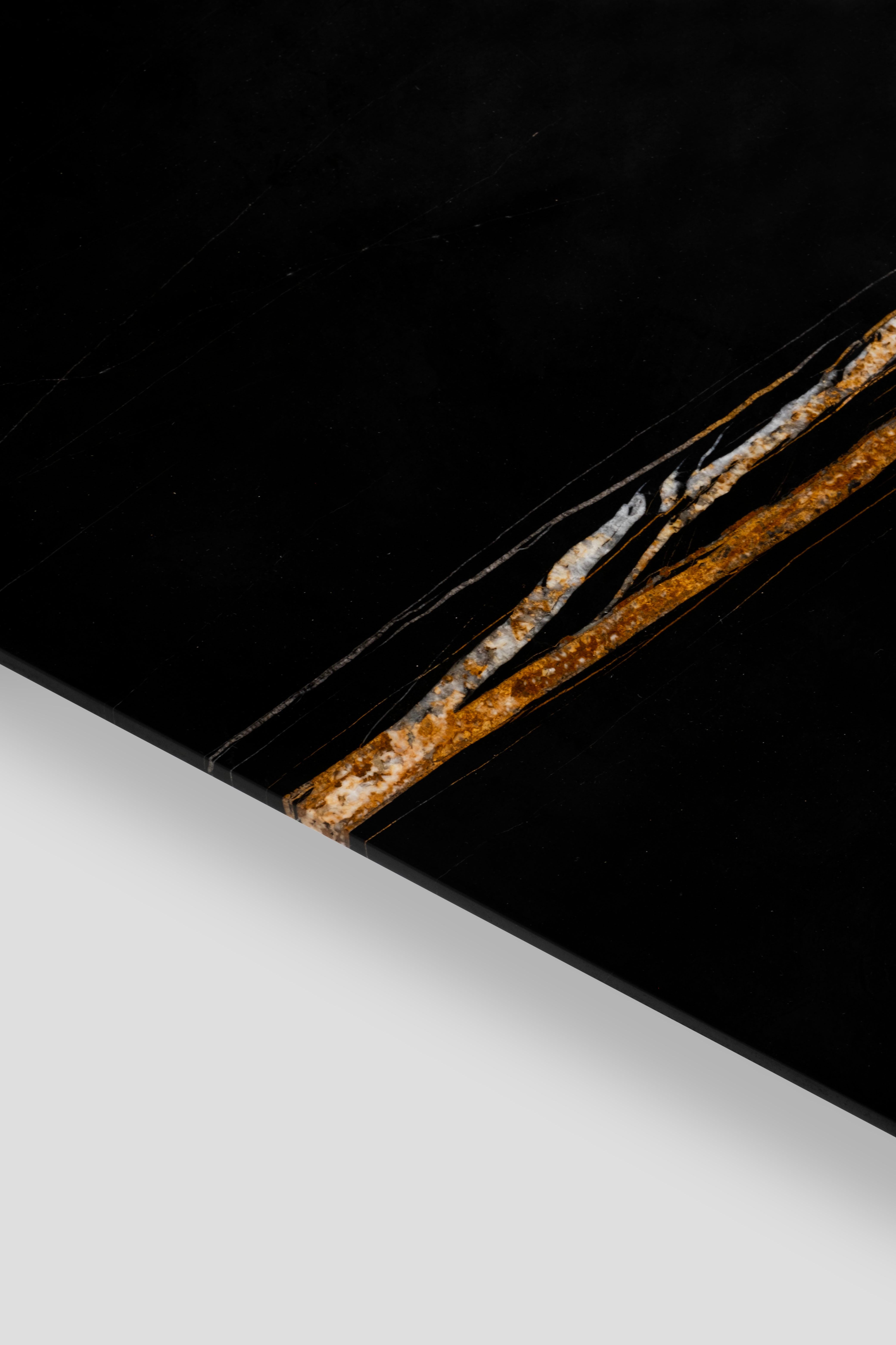 Moderne Almancil Couchtische Sahara Noir Marmor Handgemacht Portugal Greenapple im Zustand „Neu“ im Angebot in Lisboa, PT