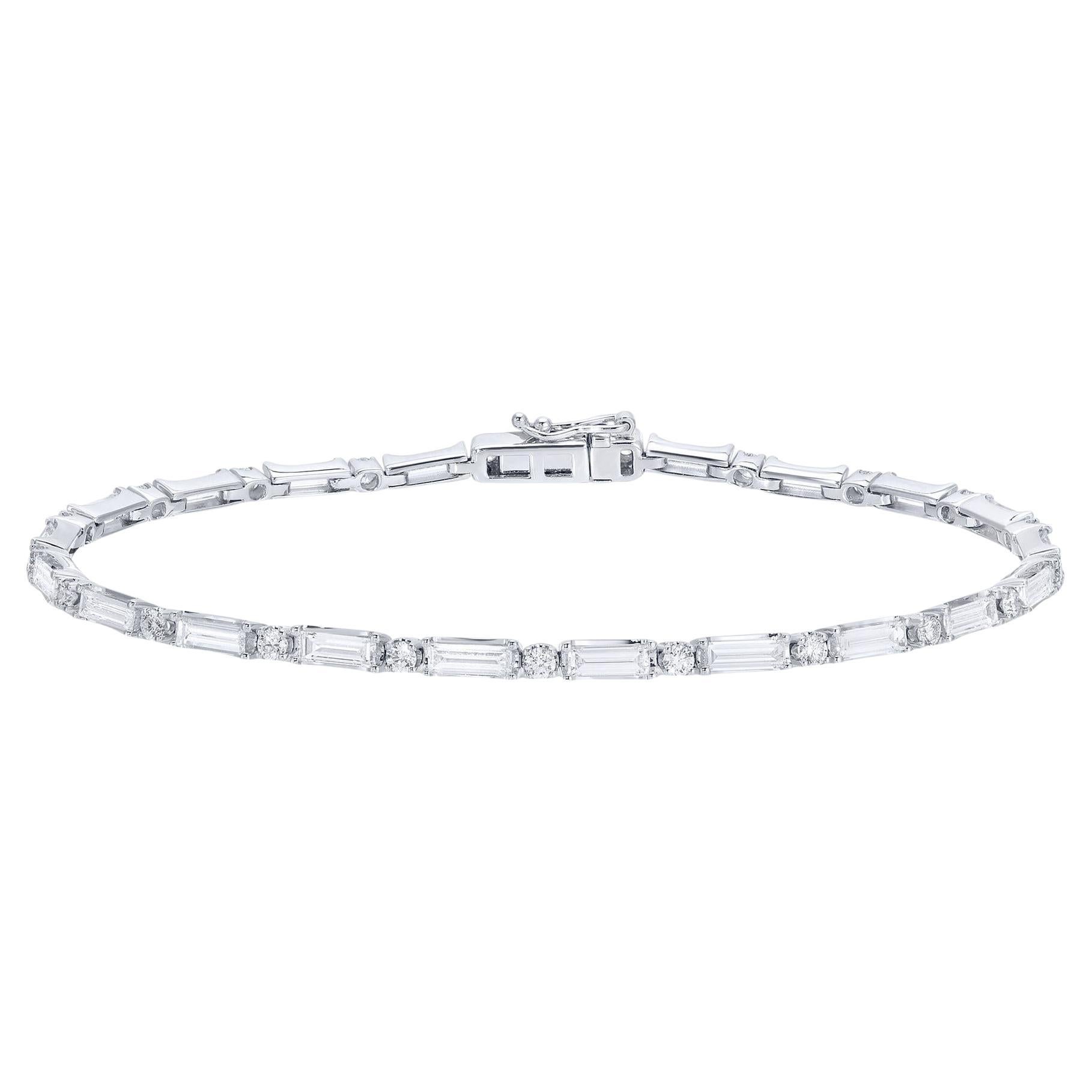 Modern Alternating Diamond Tennis Bracelet 2.9 Carats Total 18K White Gold