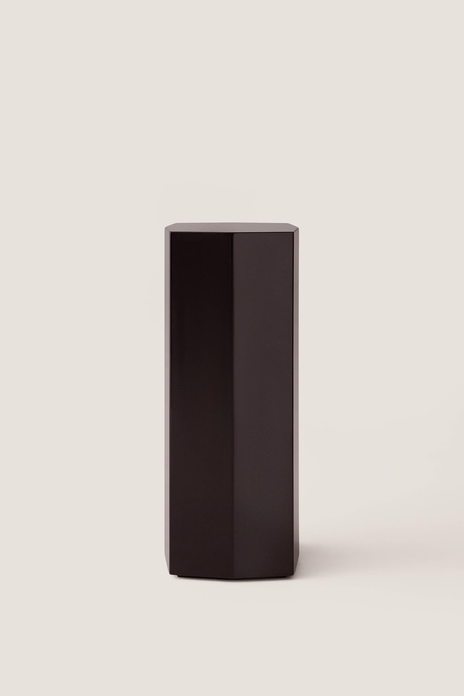 Pedestal Ame II de Zoe Wolker

35,4