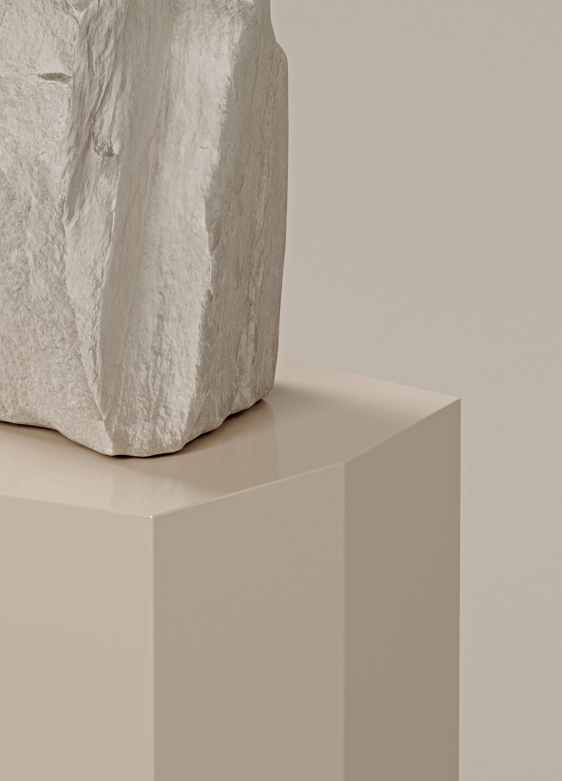 Modern Ame II Geometric Pedestal in Ivory Lacquered MDF by Zoe Wolker im Zustand „Neu“ im Angebot in New York, NY