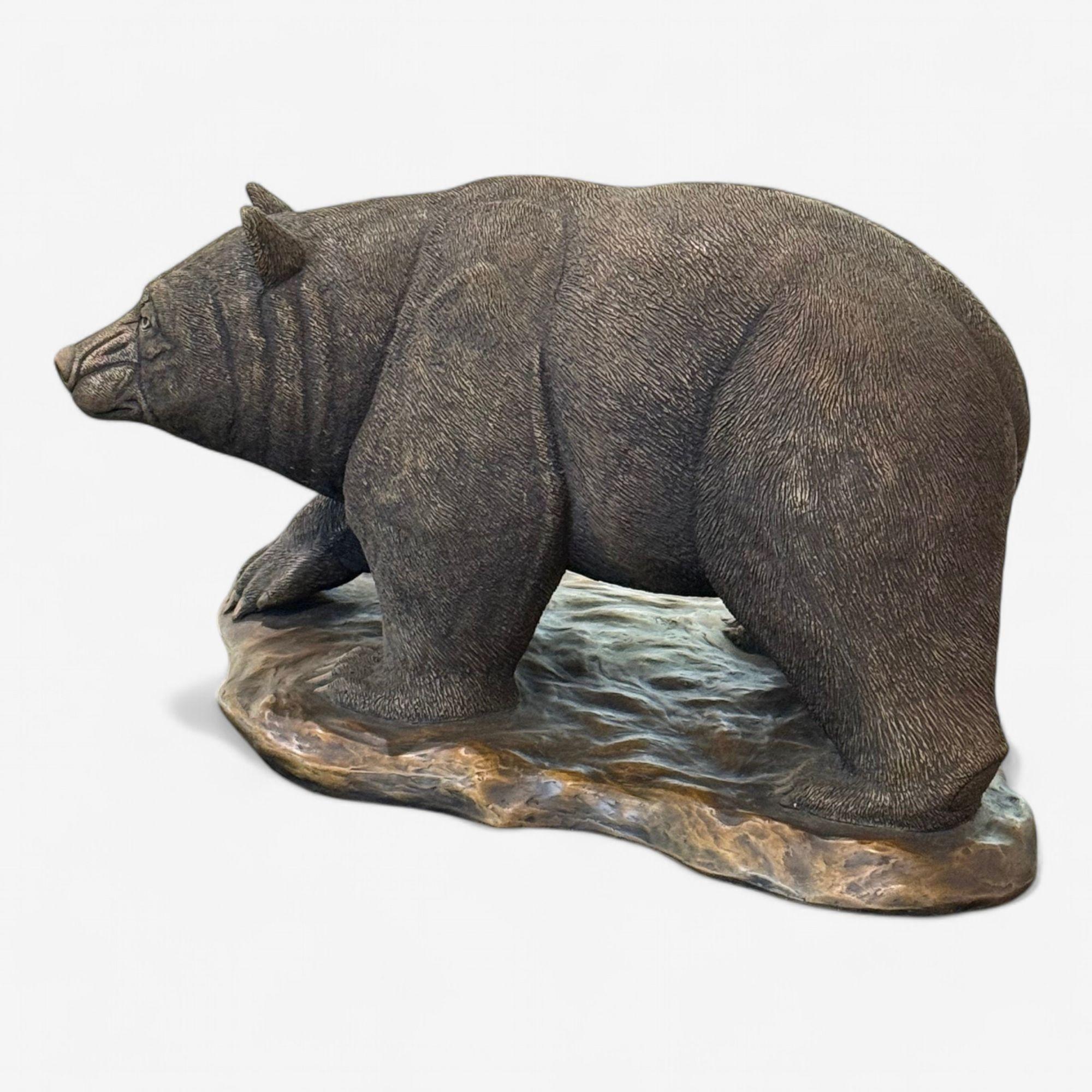 Escultura Oso Americano Moderno, Bronce Fundido en Caliente, Americano, S. XXI en Bueno estado para la venta en Manhasset, NY