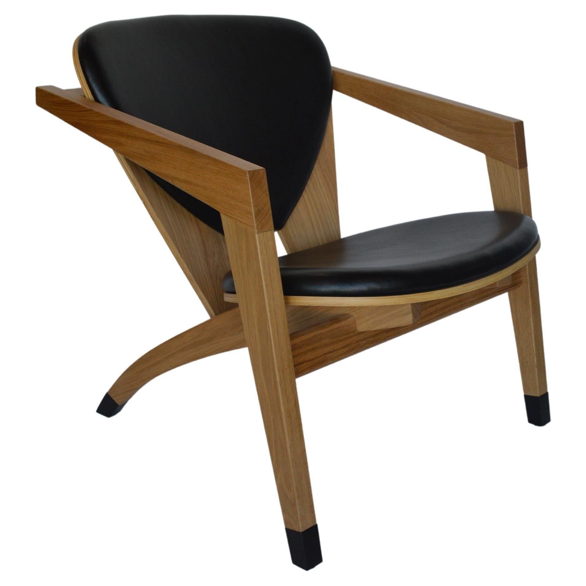Modern American Wood Armchairs with Leather Upholstery In Good Condition For Sale In Los Angeles, CA