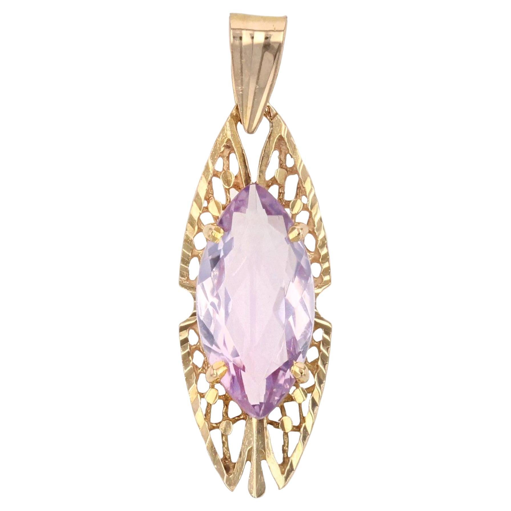 Pendentif moderne améthyste ajouré en or jaune 18 carats