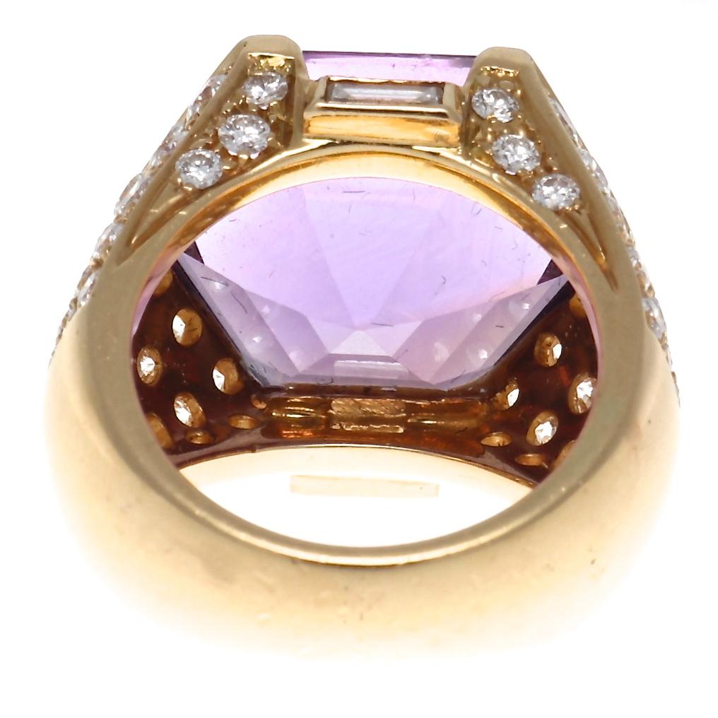 Modern Amethyst Diamond Gold Ring In Excellent Condition In Beverly Hills, CA