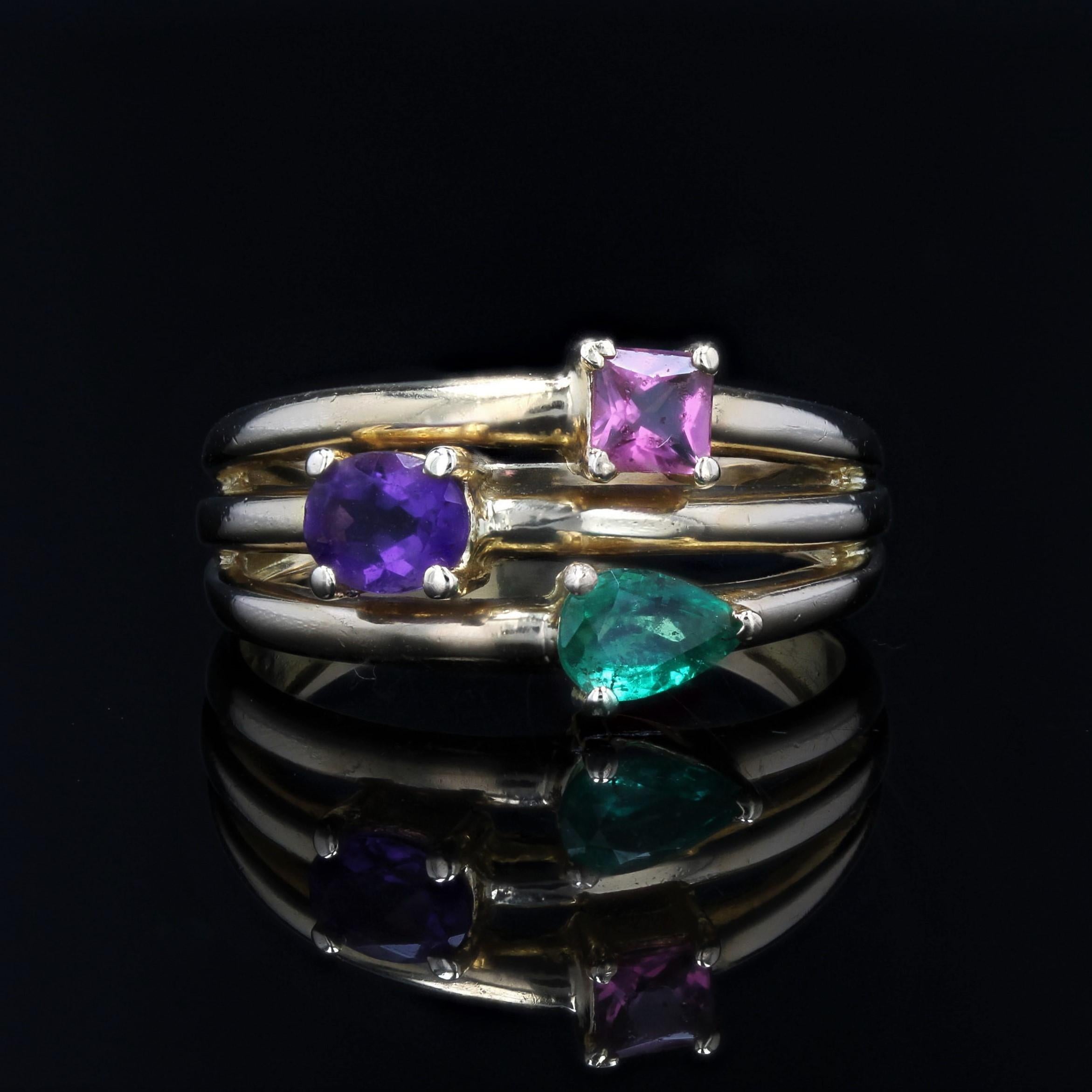 Moderner Ring aus 18 Karat Gelbgold mit Amethyst, Smaragd und Turmalin (Tropfenschliff) im Angebot