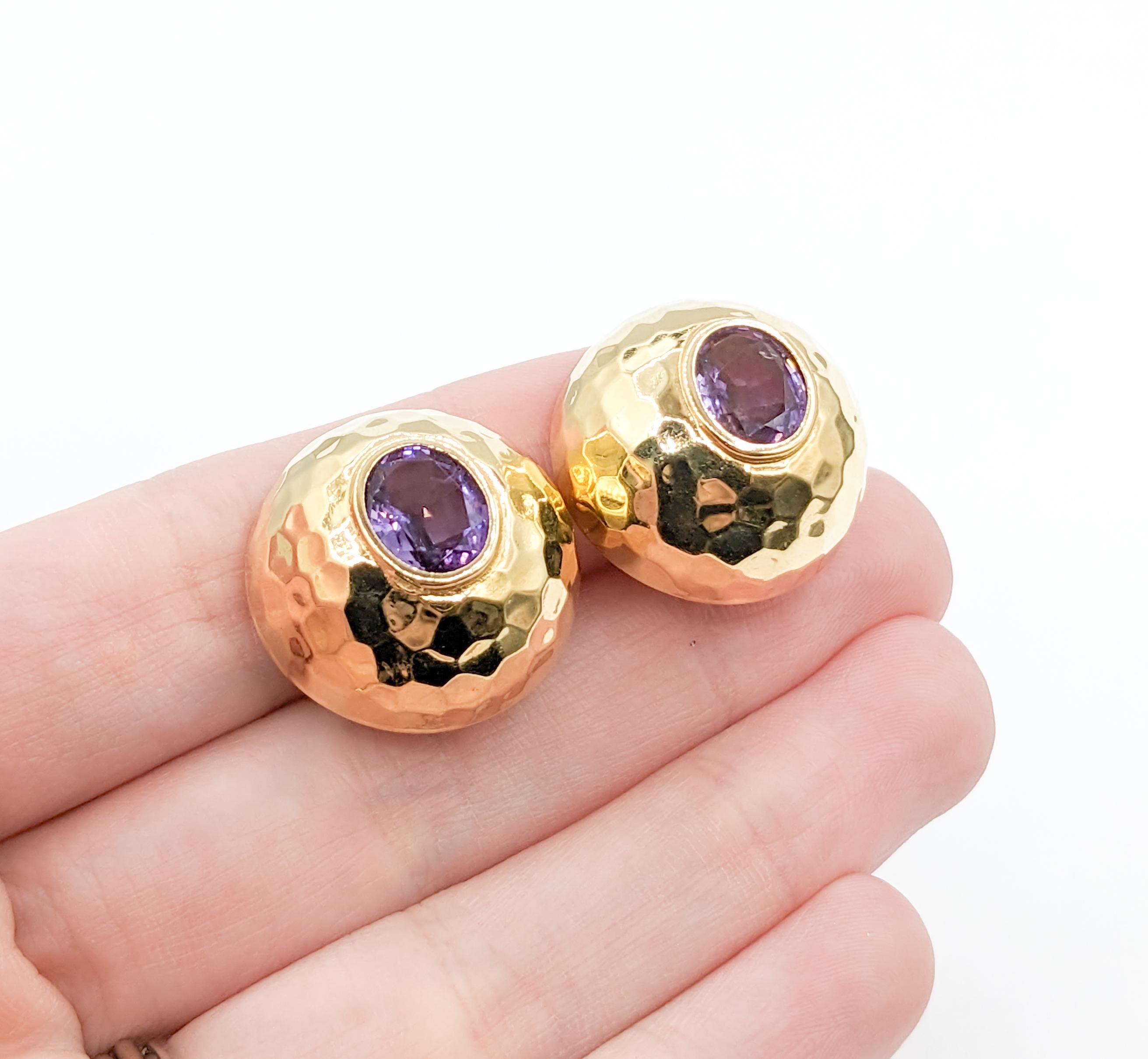 Oval Cut Modern Amethyst Hammered Clip On Earrings in 14K Gold For Sale