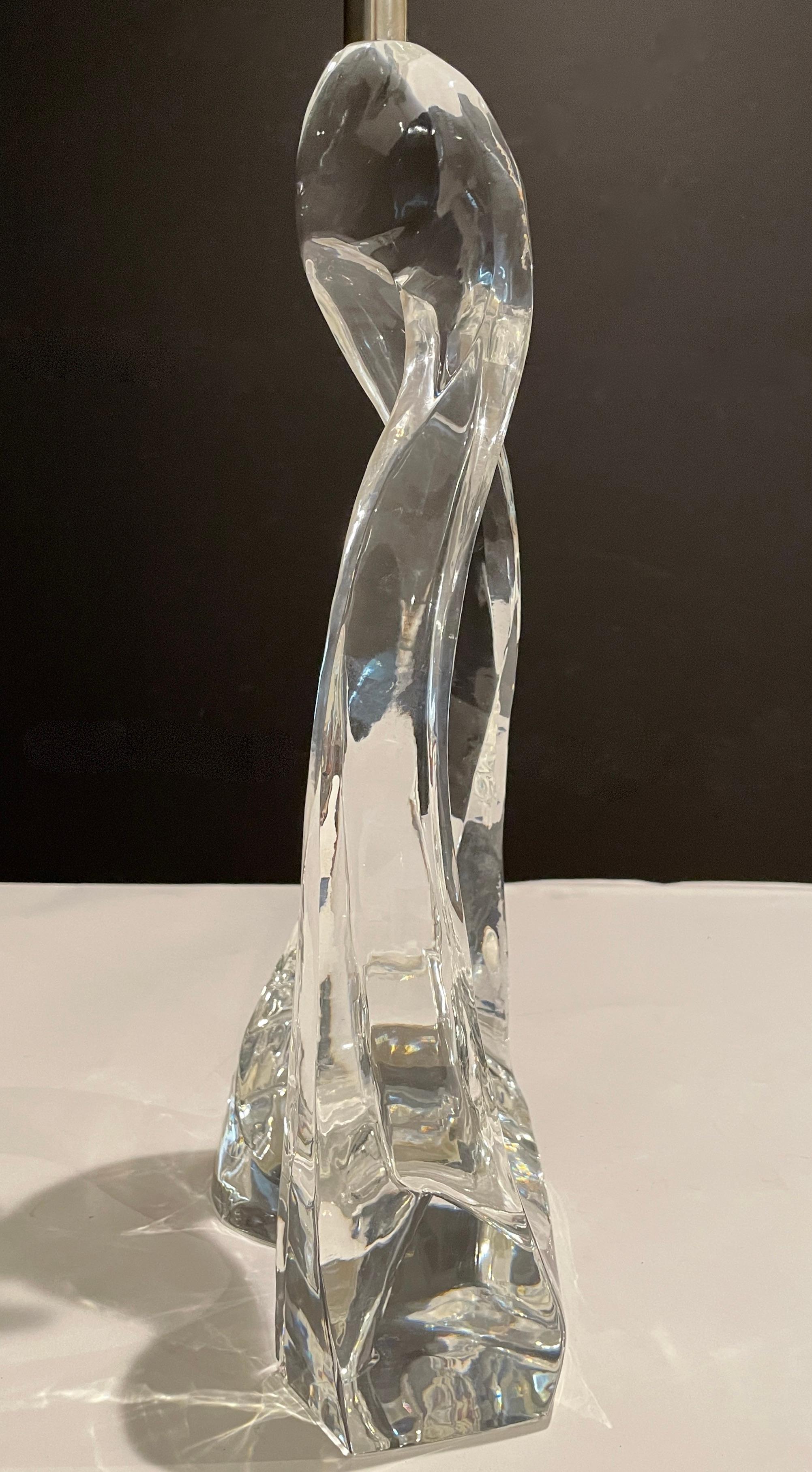 Moderne Biomorphe abstrakte skulpturale Glaslampe im Angebot 1