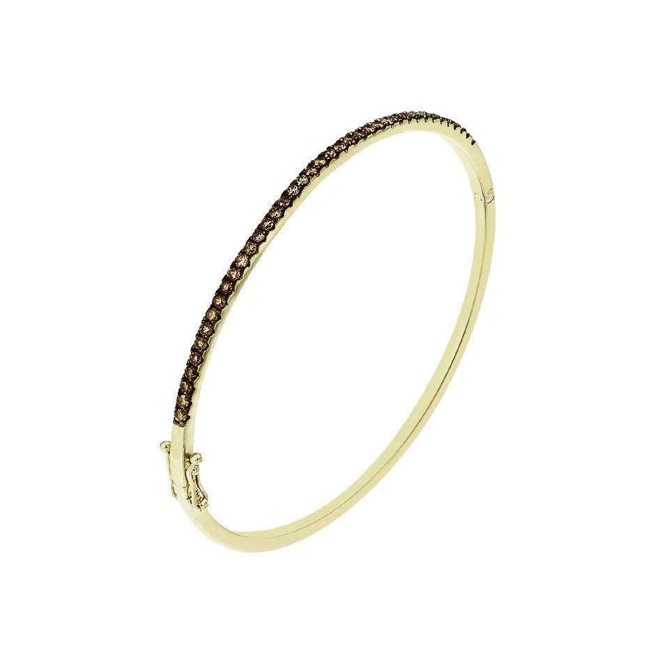 Taille coussin antique Bracelet jonc moderne et chic en or jaune avec diamants de haute joaillerie en vente