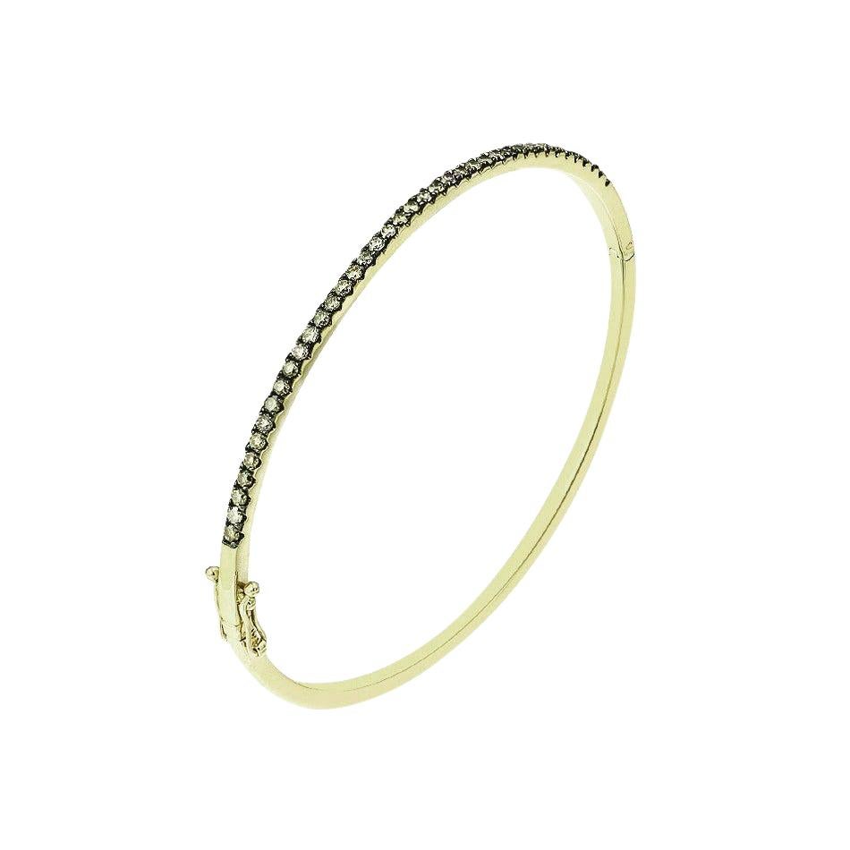 Modern and Chick Sapphire Fine Jewelry Yellow Gold Bangle Bracelet For Sale