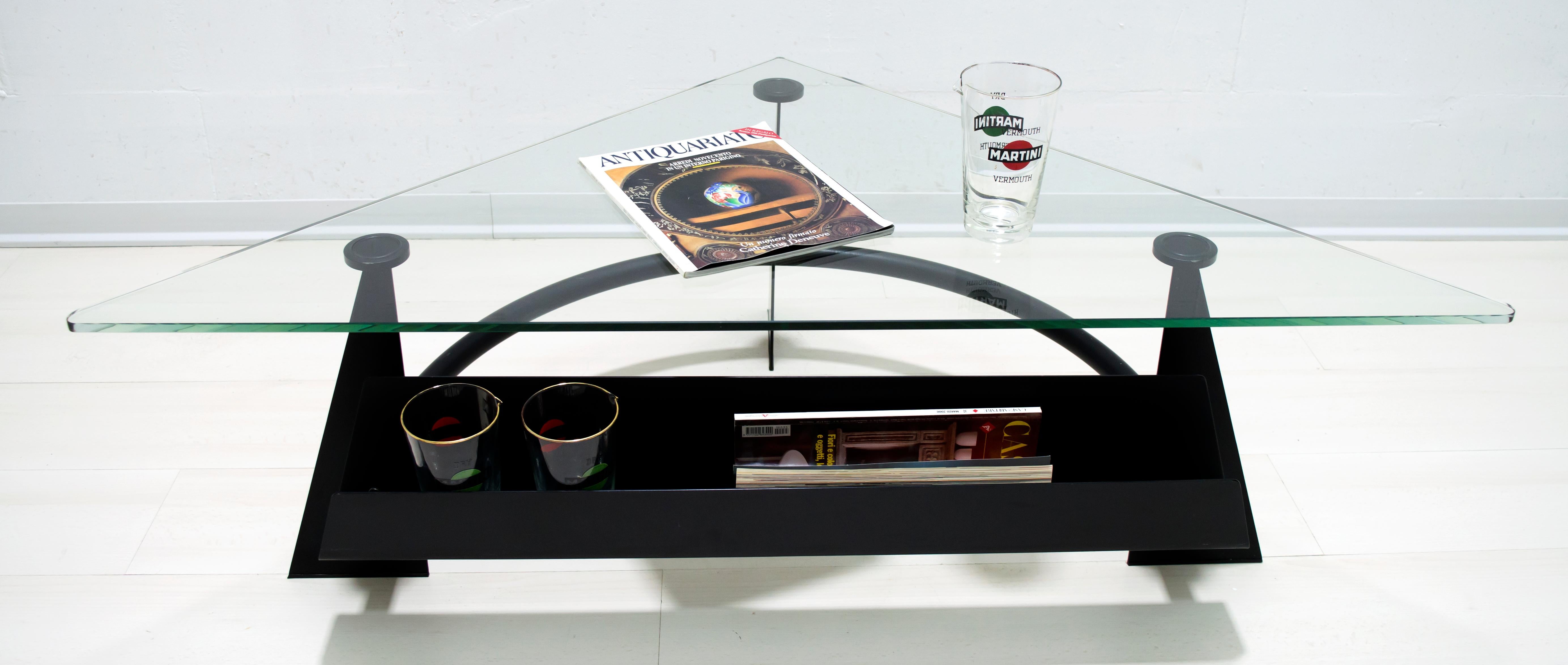 Late 20th Century Modern and Contemporary Italian Coffee Table Blackened Metal and Glass Top, 1990 For Sale