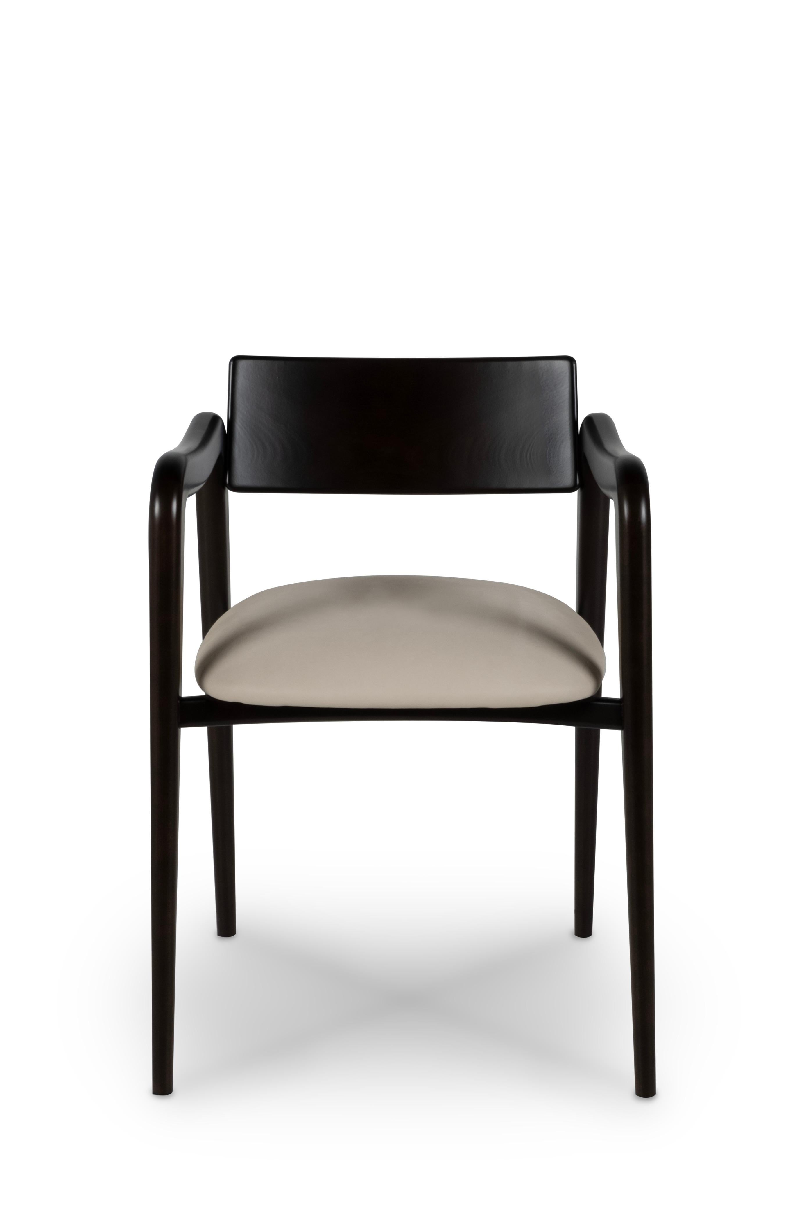 XXIe siècle et contemporain Chaises de salle à manger modernes Anjos Set/4, cuir, Beeche, fait main Portugal Greenapple en vente