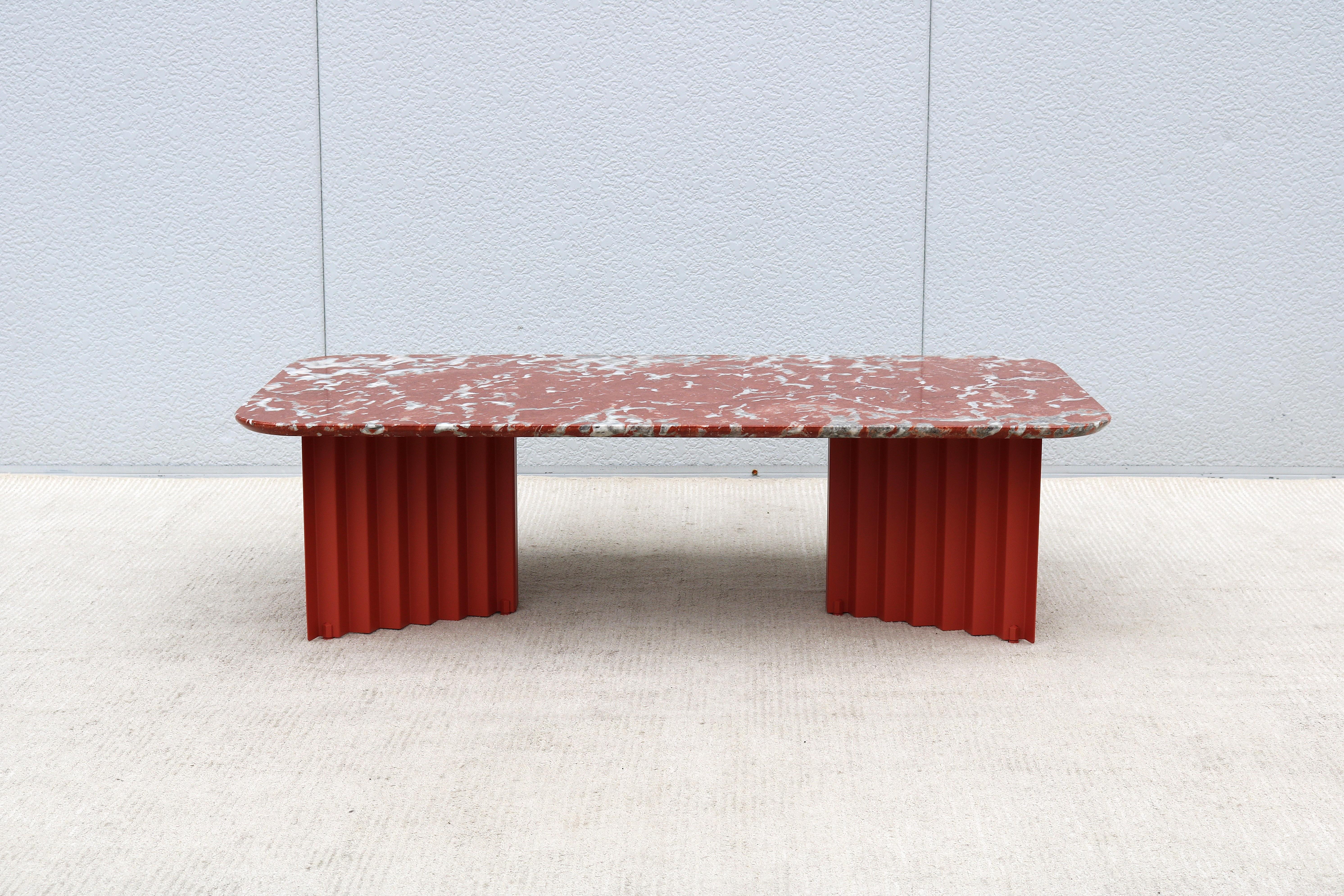 Powder-Coated Modern Antoni Palleja for RS Barcelona Plec Rectangular Red Marble Coffee Table For Sale