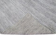 Moderner moderner Apadana's Groove Bambus/Seide Handgefertigter grauer Teppich