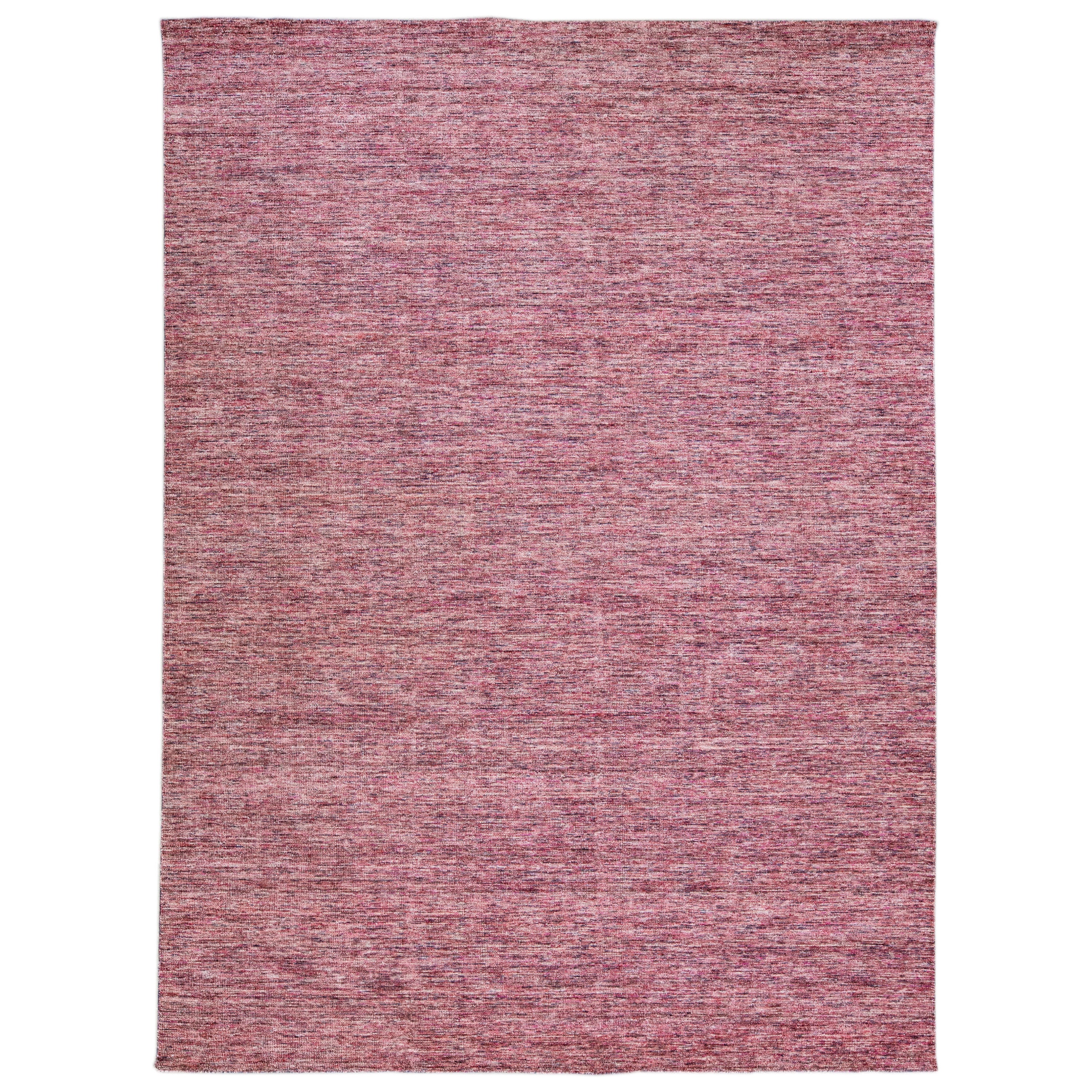 Moderner moderner Apadana's Groove Bambus/Seide Handgefertigter roter Teppich