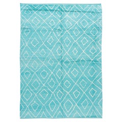 Moderner Aqua-Wollteppich im marokkanischen Stil, handgefertigt mit Stammesmuster